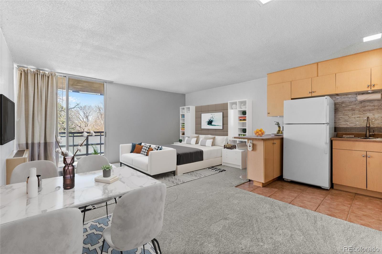 MLS Image #2 for 2500 s york street,denver, Colorado