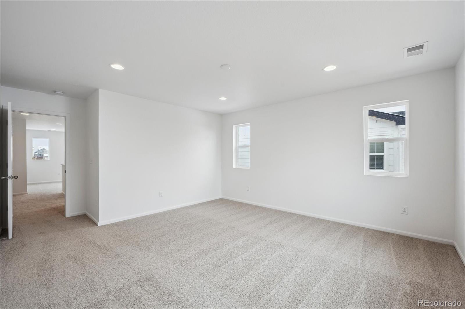MLS Image #12 for 4654  sugar beet street,johnstown, Colorado