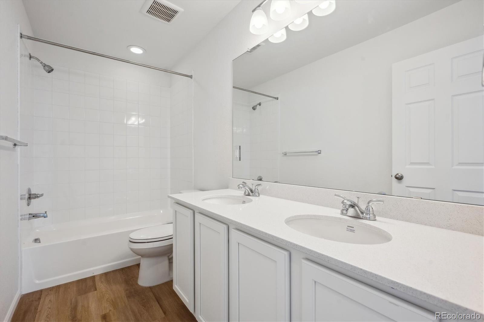 MLS Image #15 for 4654  sugar beet street,johnstown, Colorado