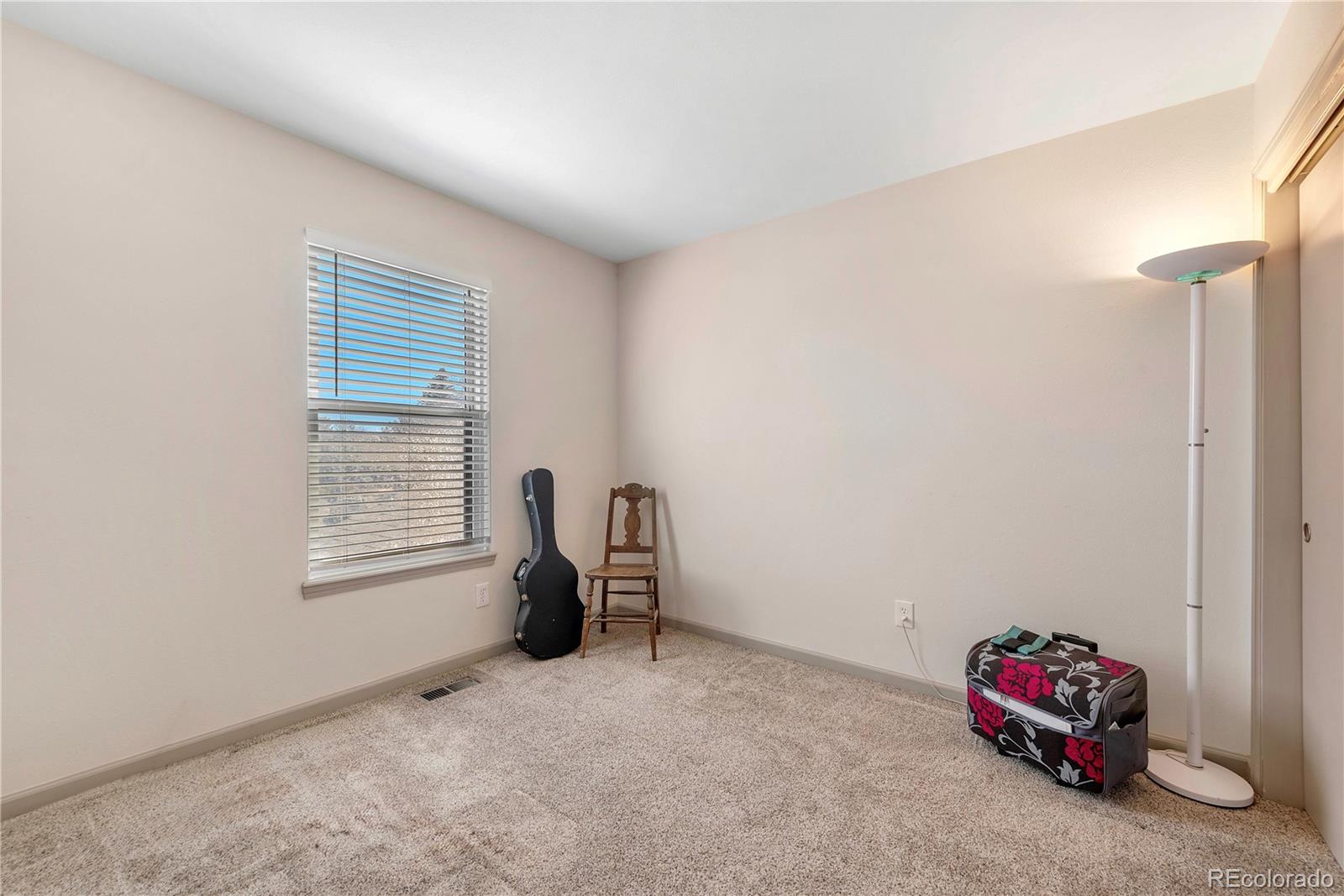MLS Image #15 for 749 s dearborn court,aurora, Colorado