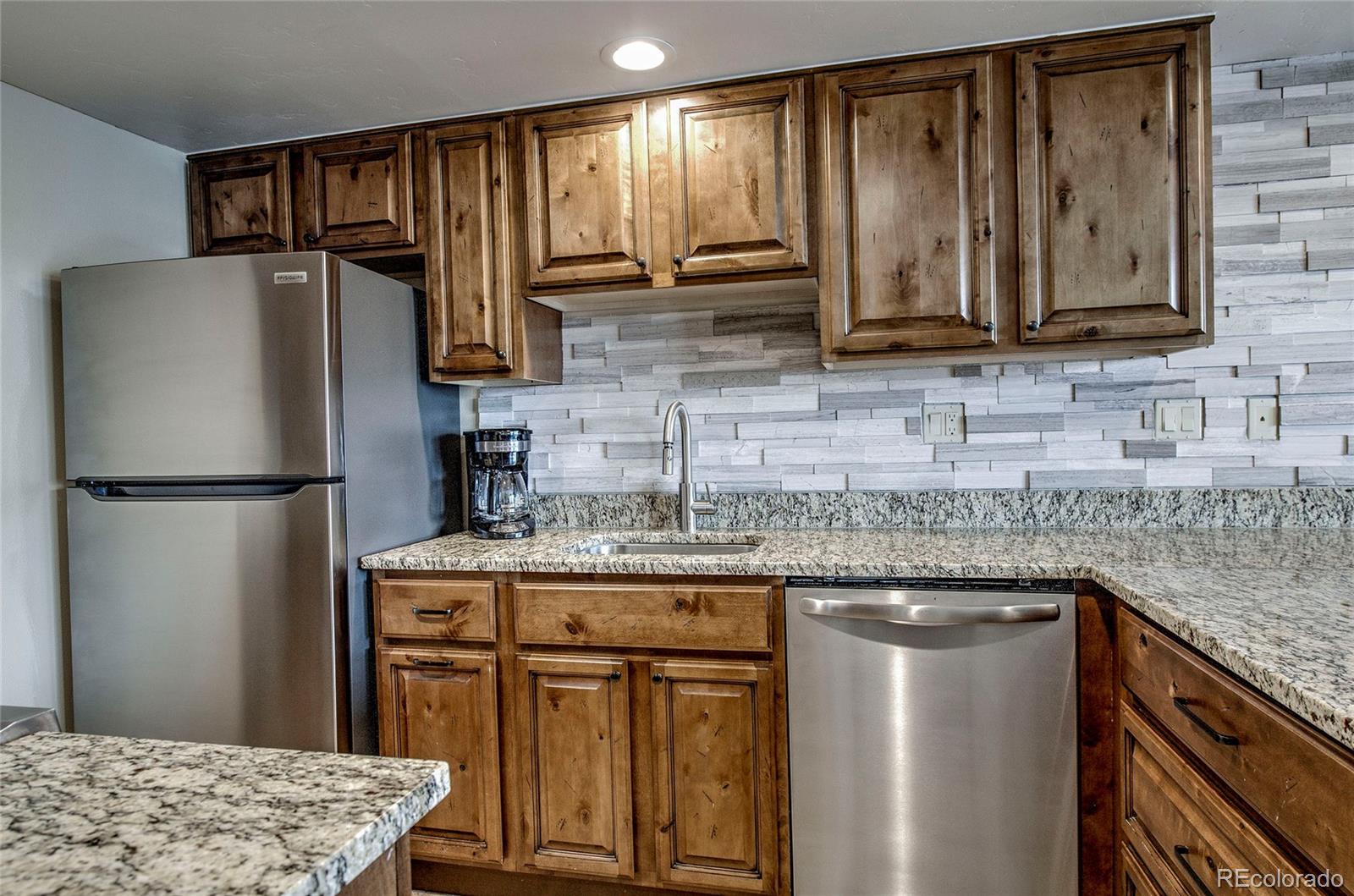 MLS Image #8 for 611  village road 620,breckenridge, Colorado