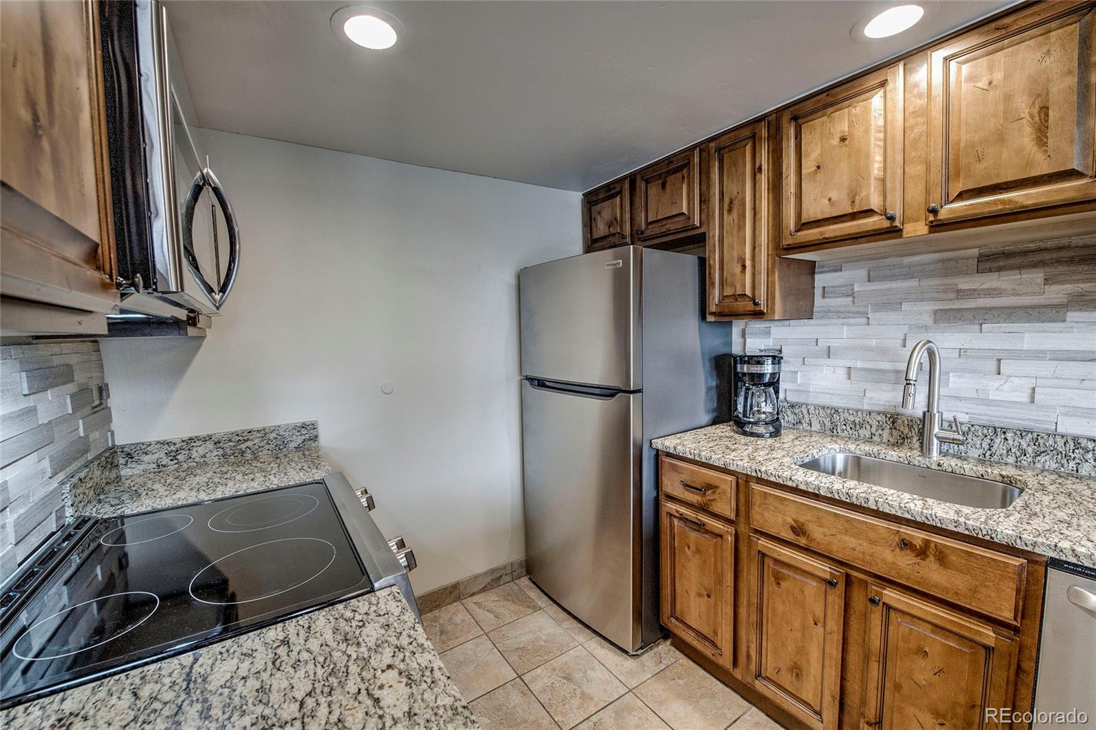 MLS Image #9 for 611  village road 620,breckenridge, Colorado
