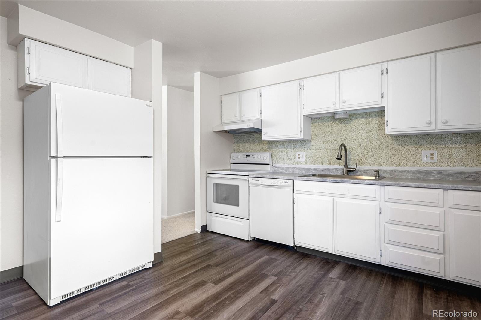 MLS Image #11 for 10868 w marlowe avenue,littleton, Colorado