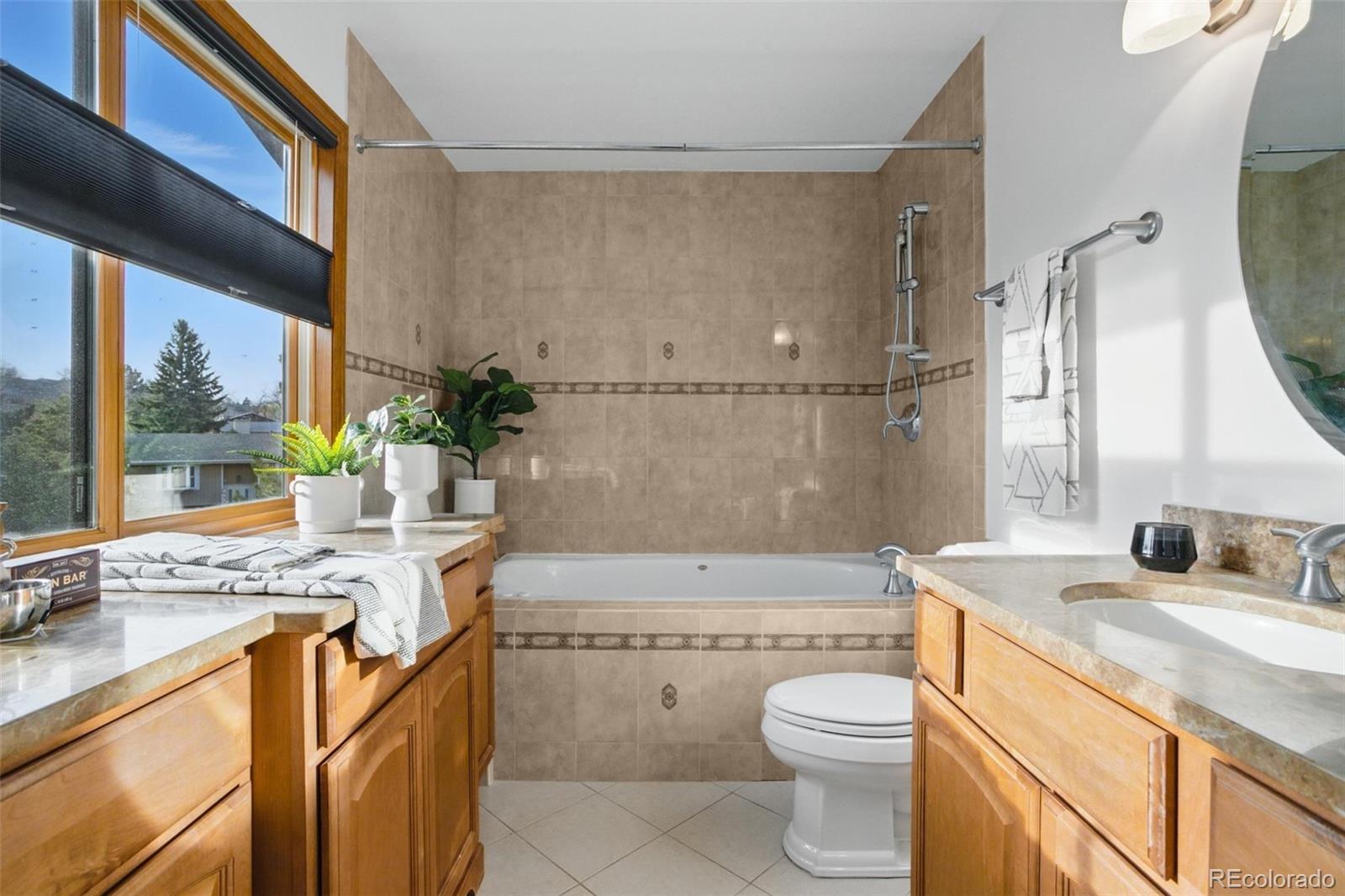 MLS Image #16 for 26  yank way,lakewood, Colorado