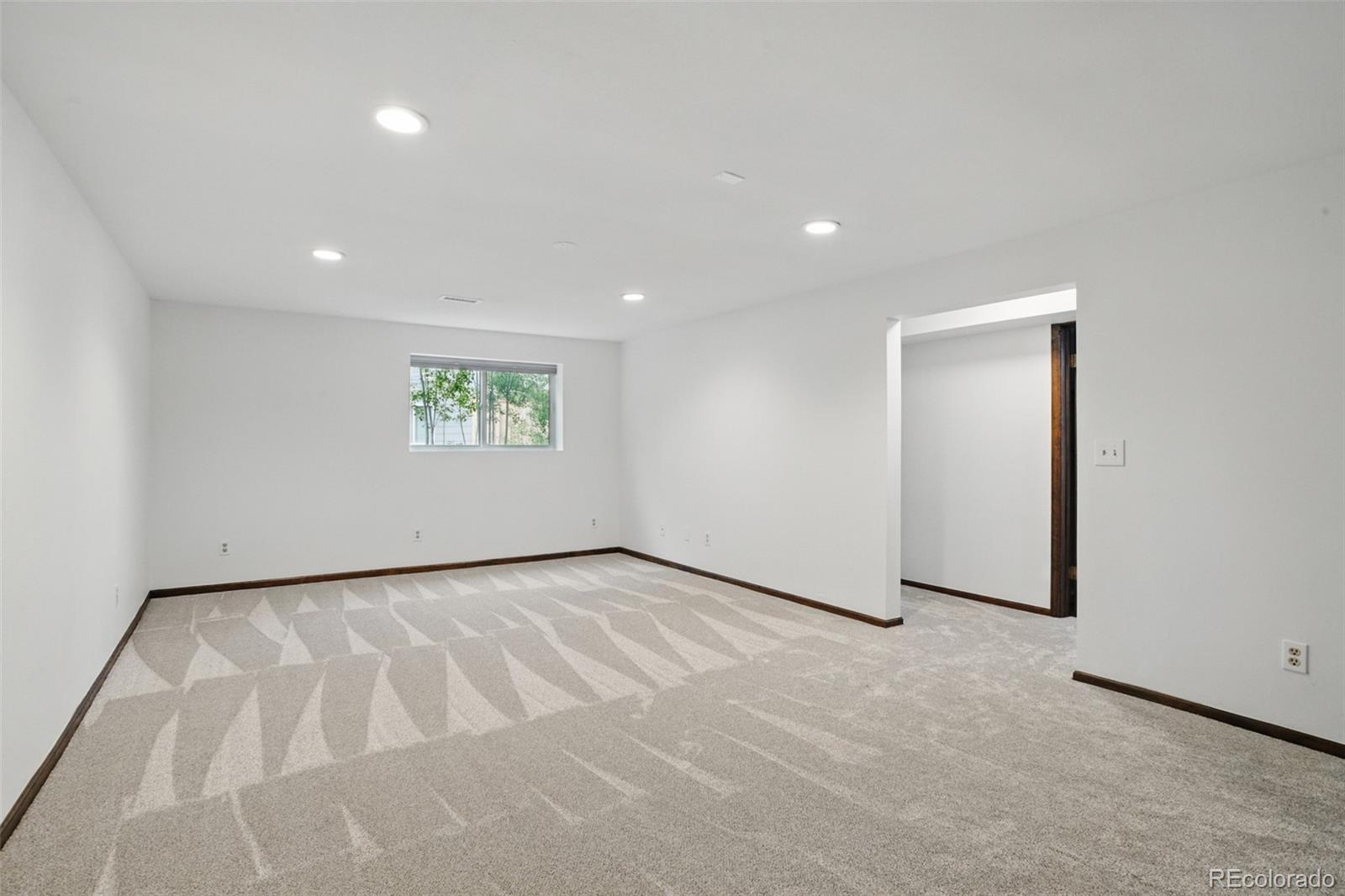 MLS Image #22 for 26  yank way,lakewood, Colorado