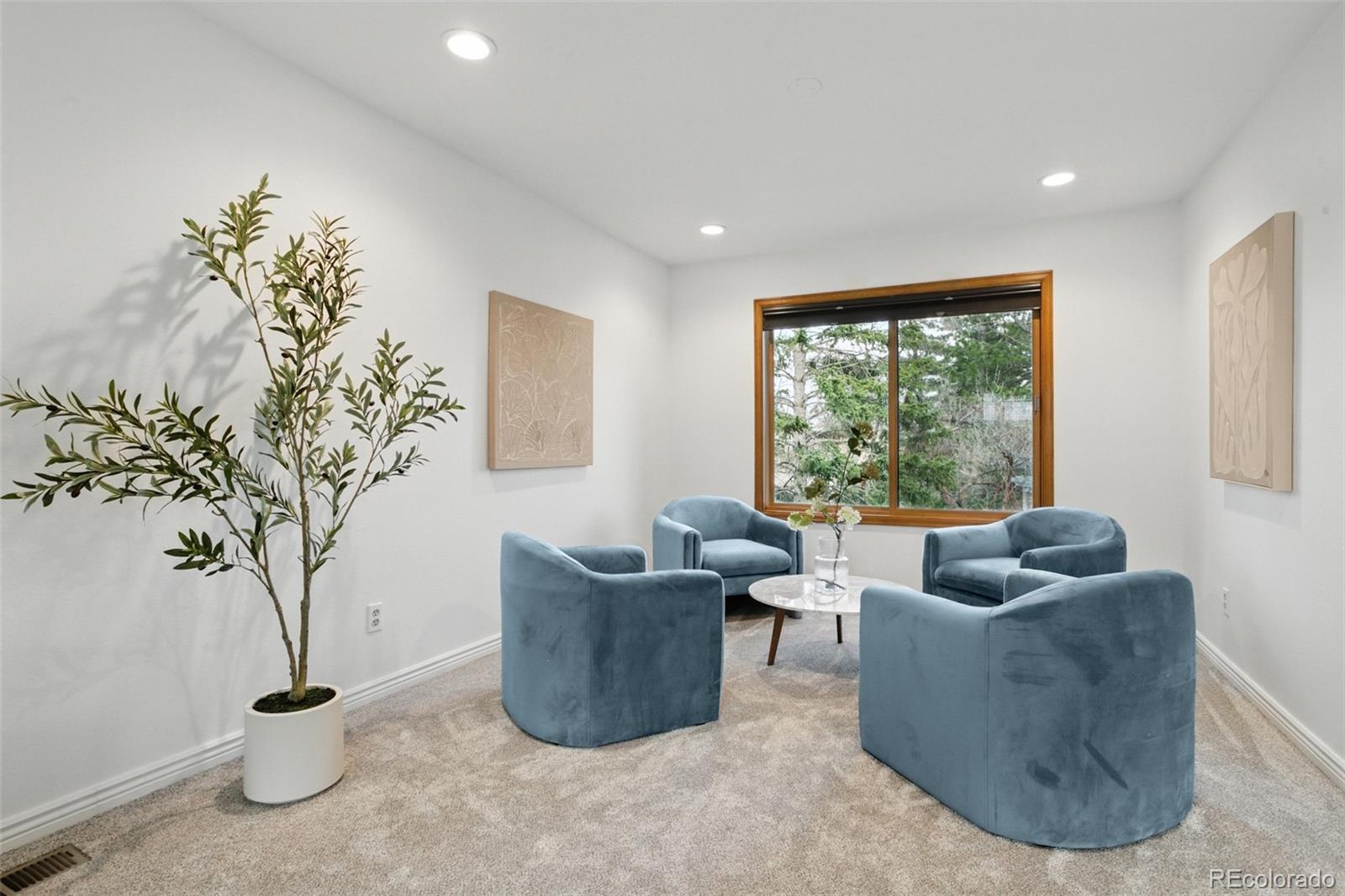 MLS Image #5 for 26  yank way,lakewood, Colorado