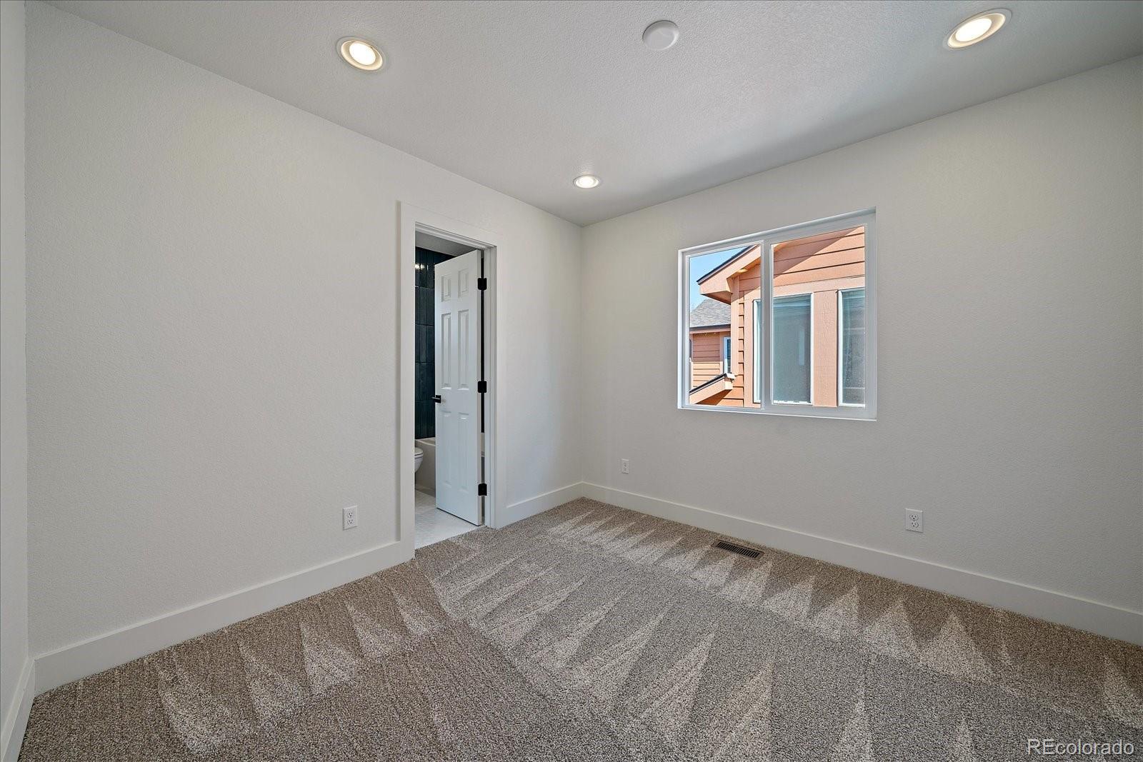 MLS Image #16 for 5586 s harlan street,littleton, Colorado