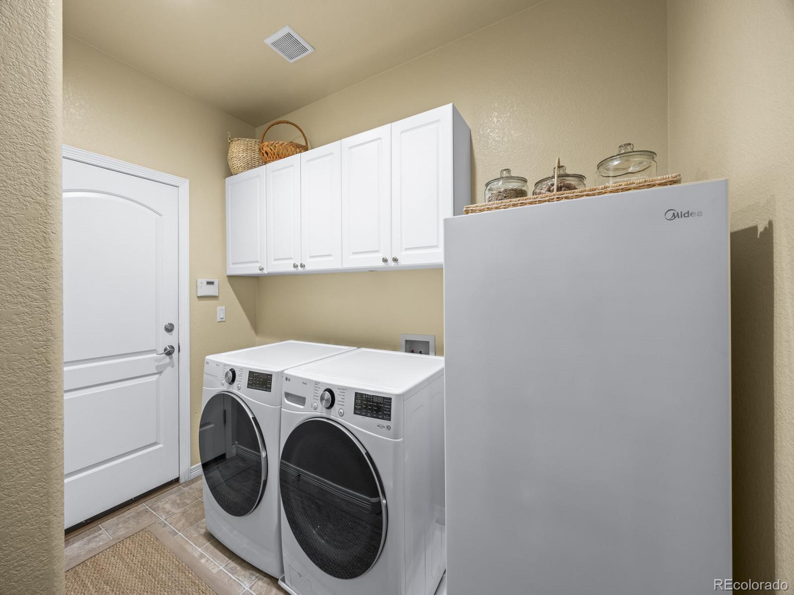 MLS Image #28 for 6116  vacquero drive,castle pines, Colorado