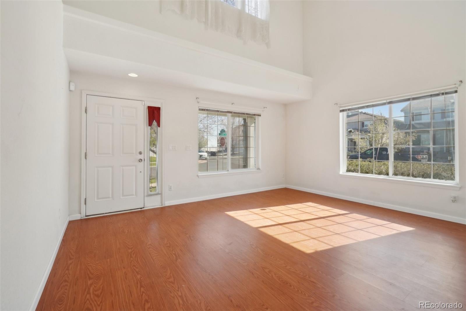 MLS Image #19 for 21642 e 55th avenue,denver, Colorado