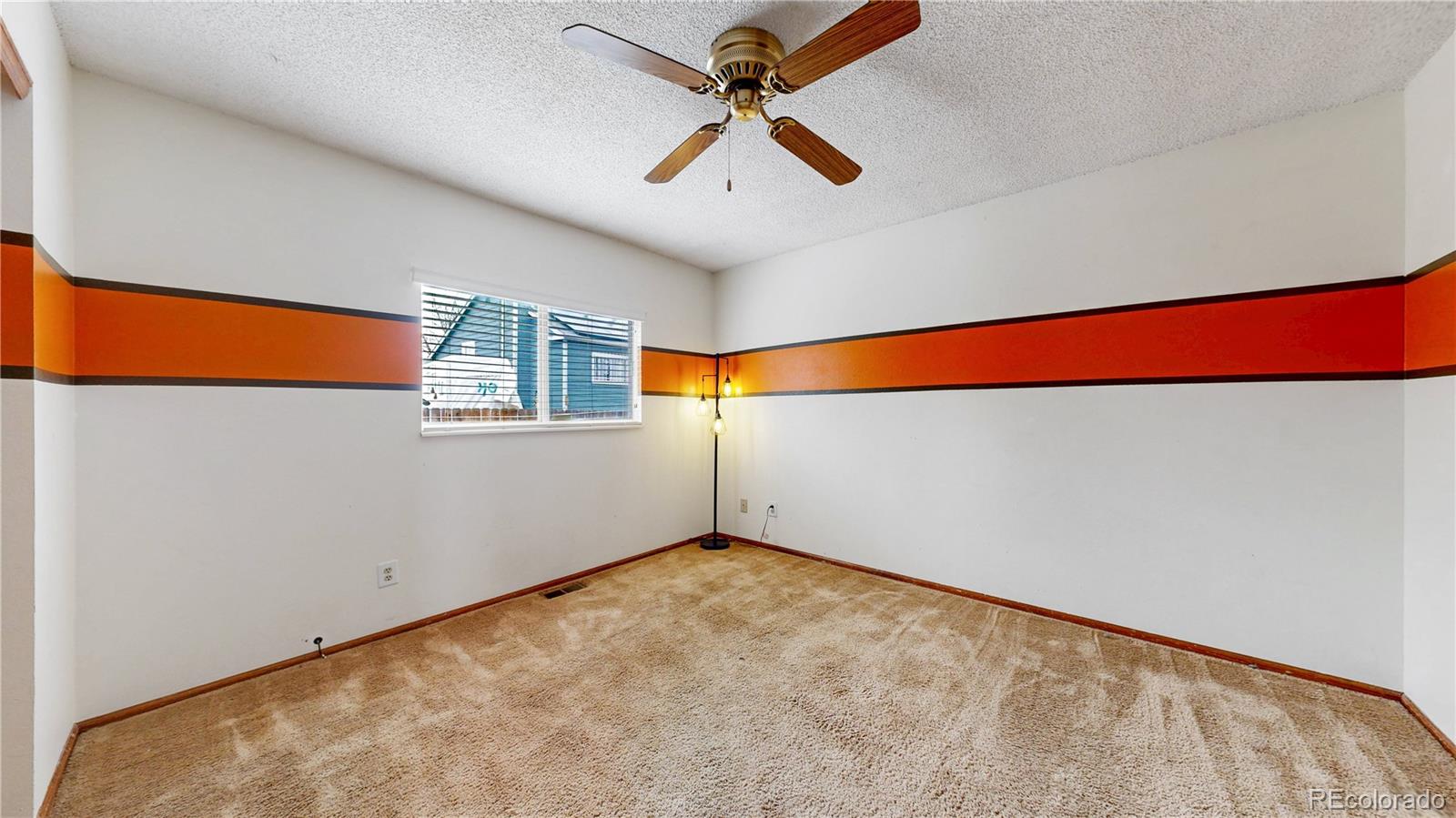 MLS Image #12 for 20719 e 43rd avenue,denver, Colorado