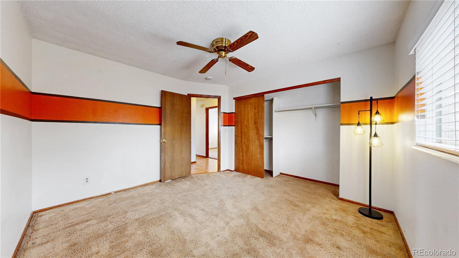 MLS Image #13 for 20719 e 43rd avenue,denver, Colorado