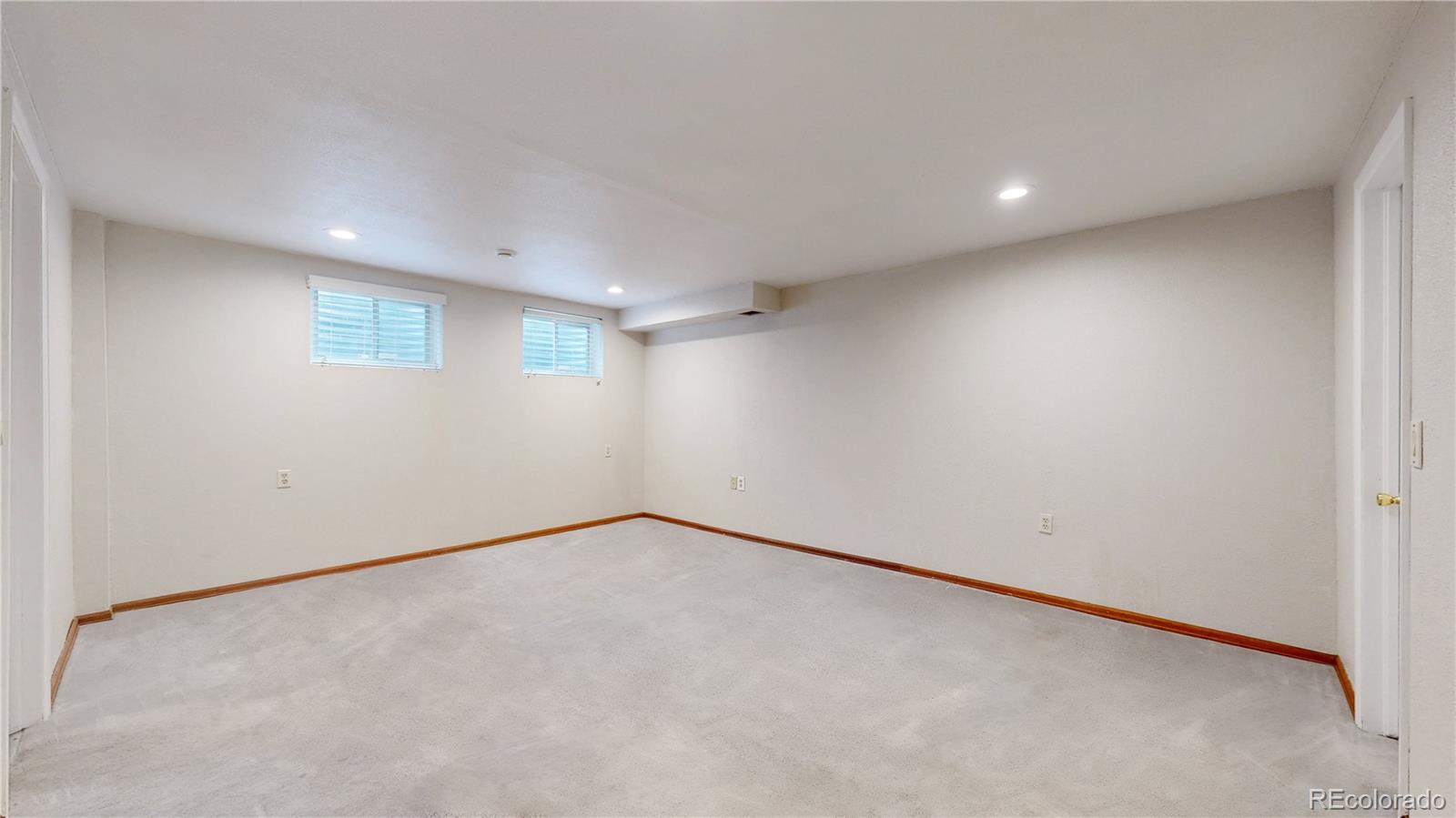 MLS Image #24 for 20719 e 43rd avenue,denver, Colorado