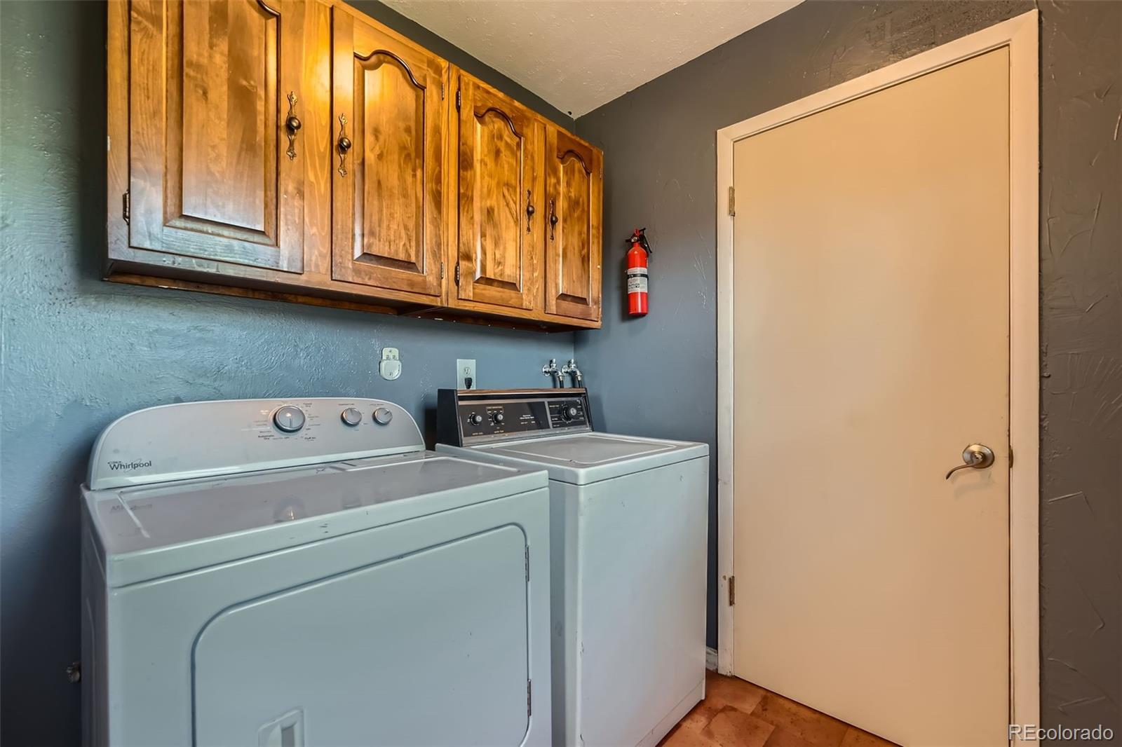 MLS Image #13 for 1060 s coffman street,longmont, Colorado