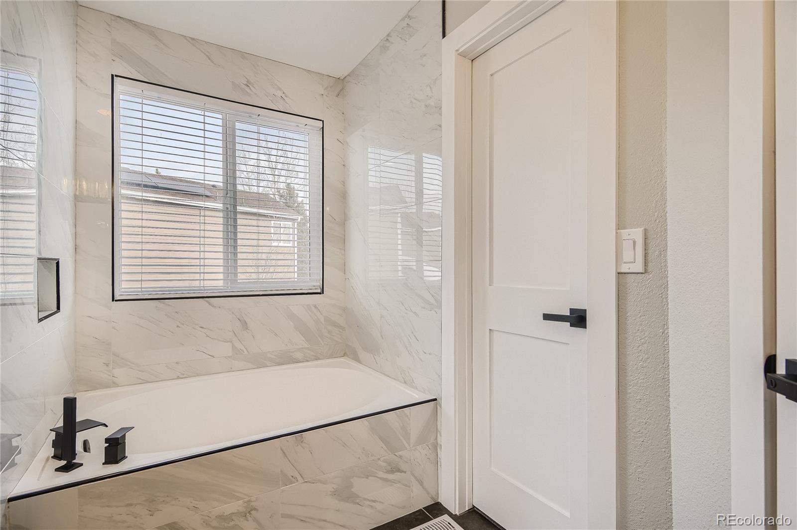 MLS Image #27 for 6550 s oak court,littleton, Colorado