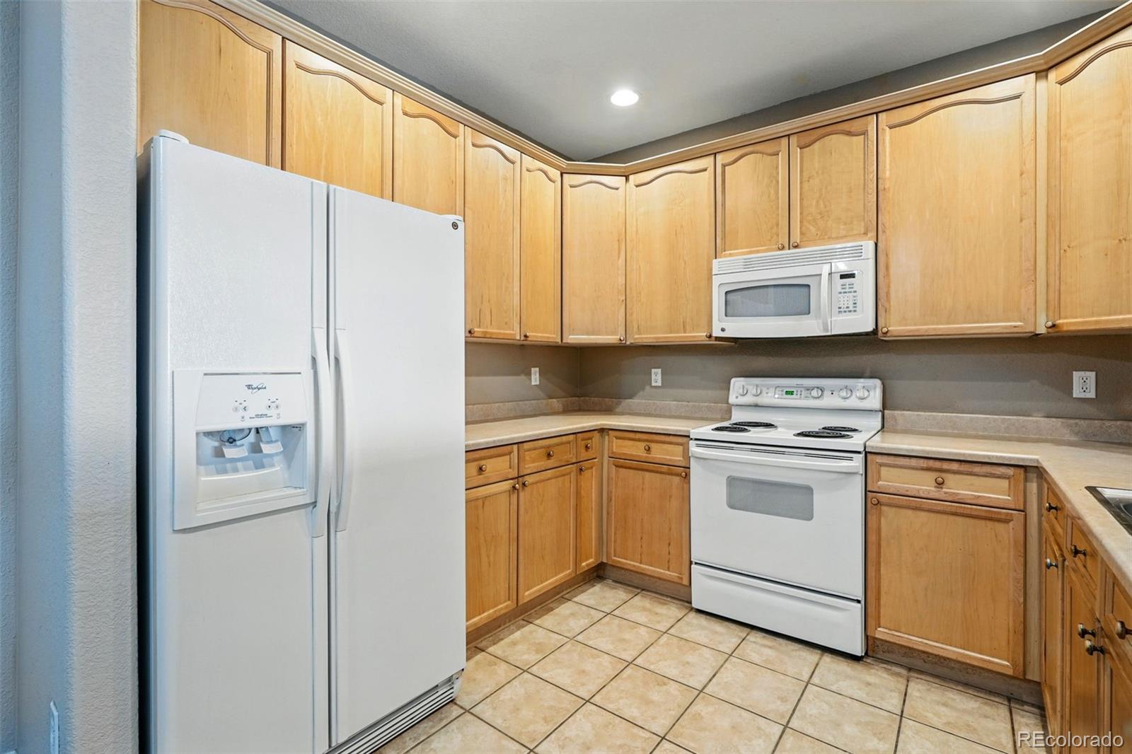 MLS Image #11 for 9557 w san juan circle,littleton, Colorado