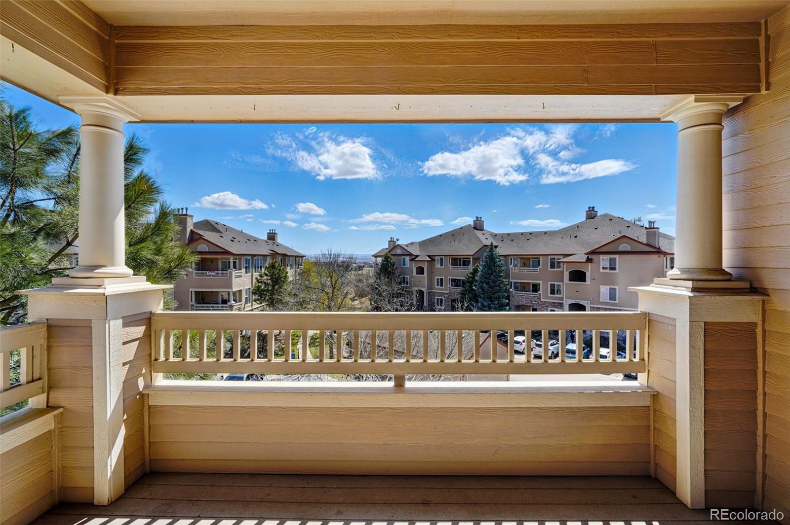 MLS Image #2 for 9557 w san juan circle,littleton, Colorado