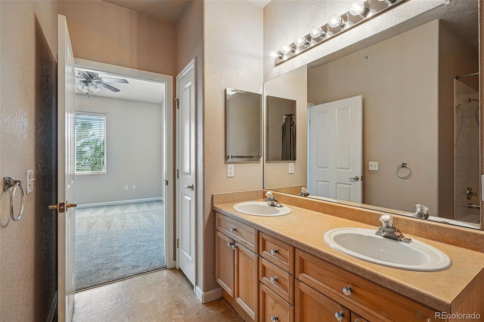 MLS Image #20 for 9557 w san juan circle,littleton, Colorado