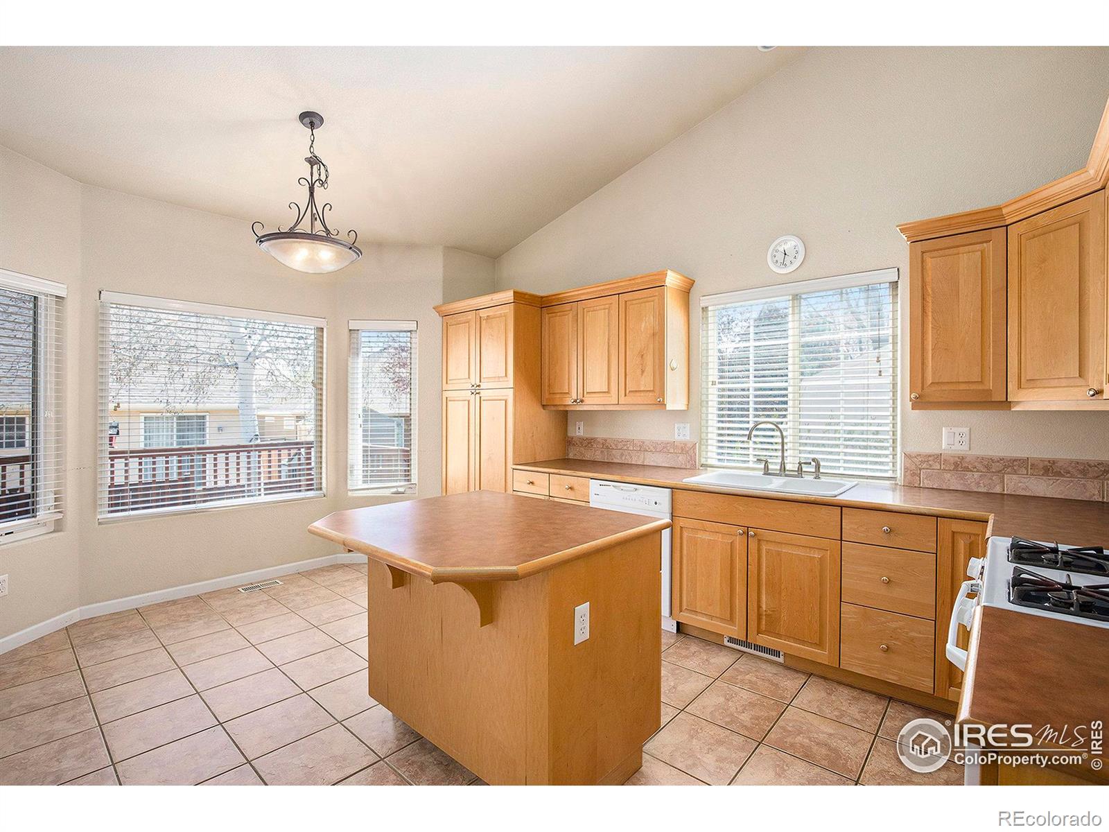 MLS Image #9 for 2352  42nd ave pl,greeley, Colorado