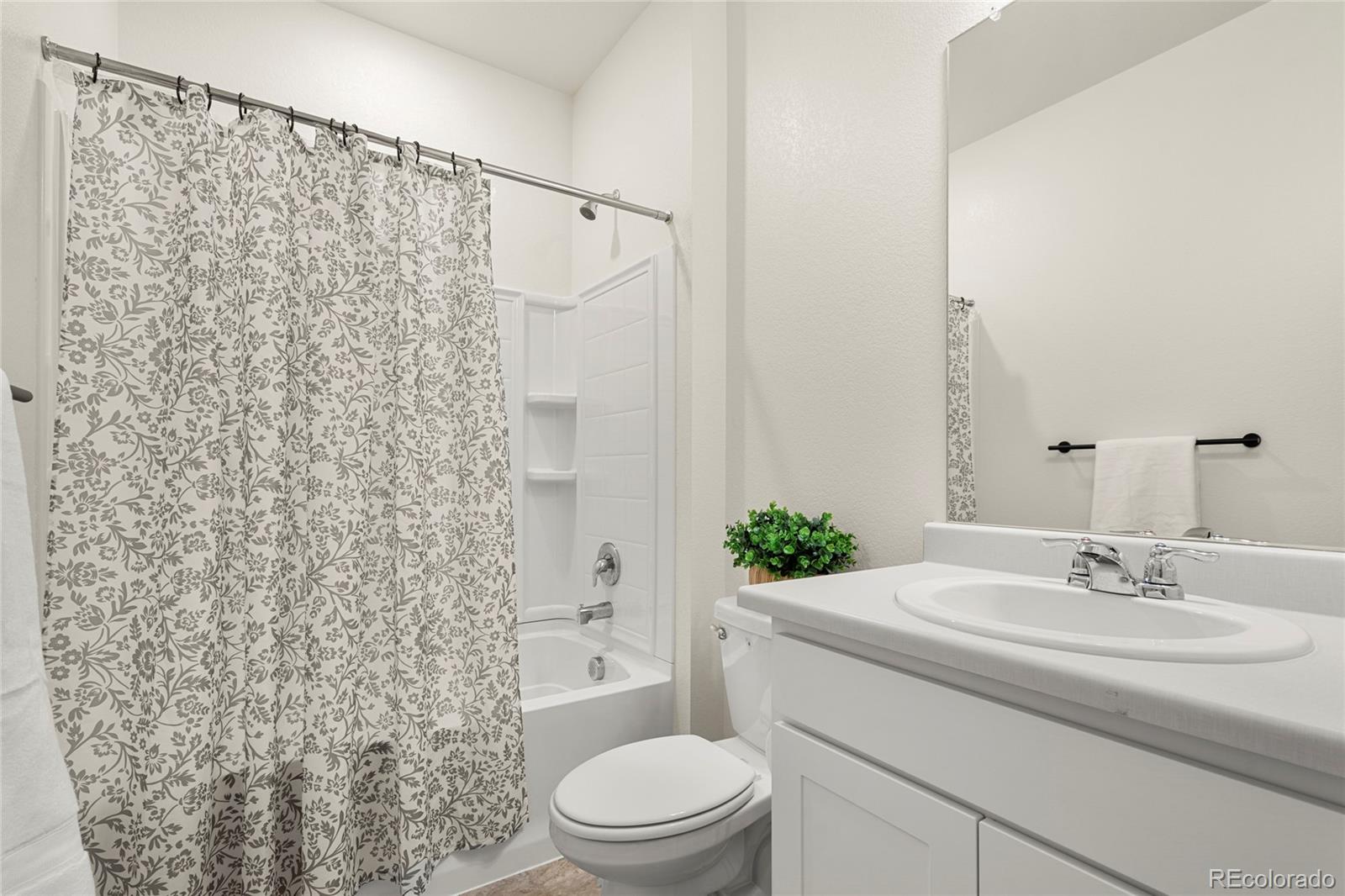 MLS Image #18 for 2326  monte vista street,fort lupton, Colorado