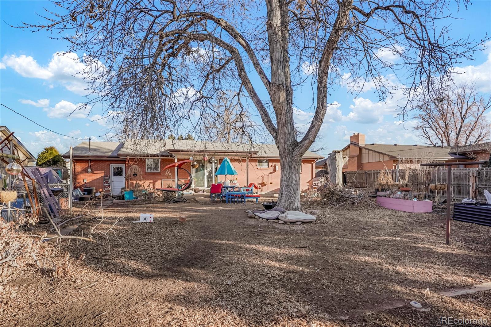 MLS Image #14 for 3023 s fenton street,denver, Colorado