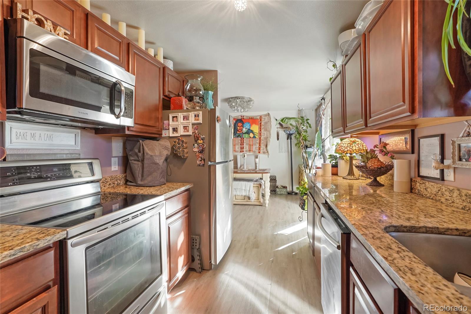 MLS Image #5 for 3023 s fenton street,denver, Colorado