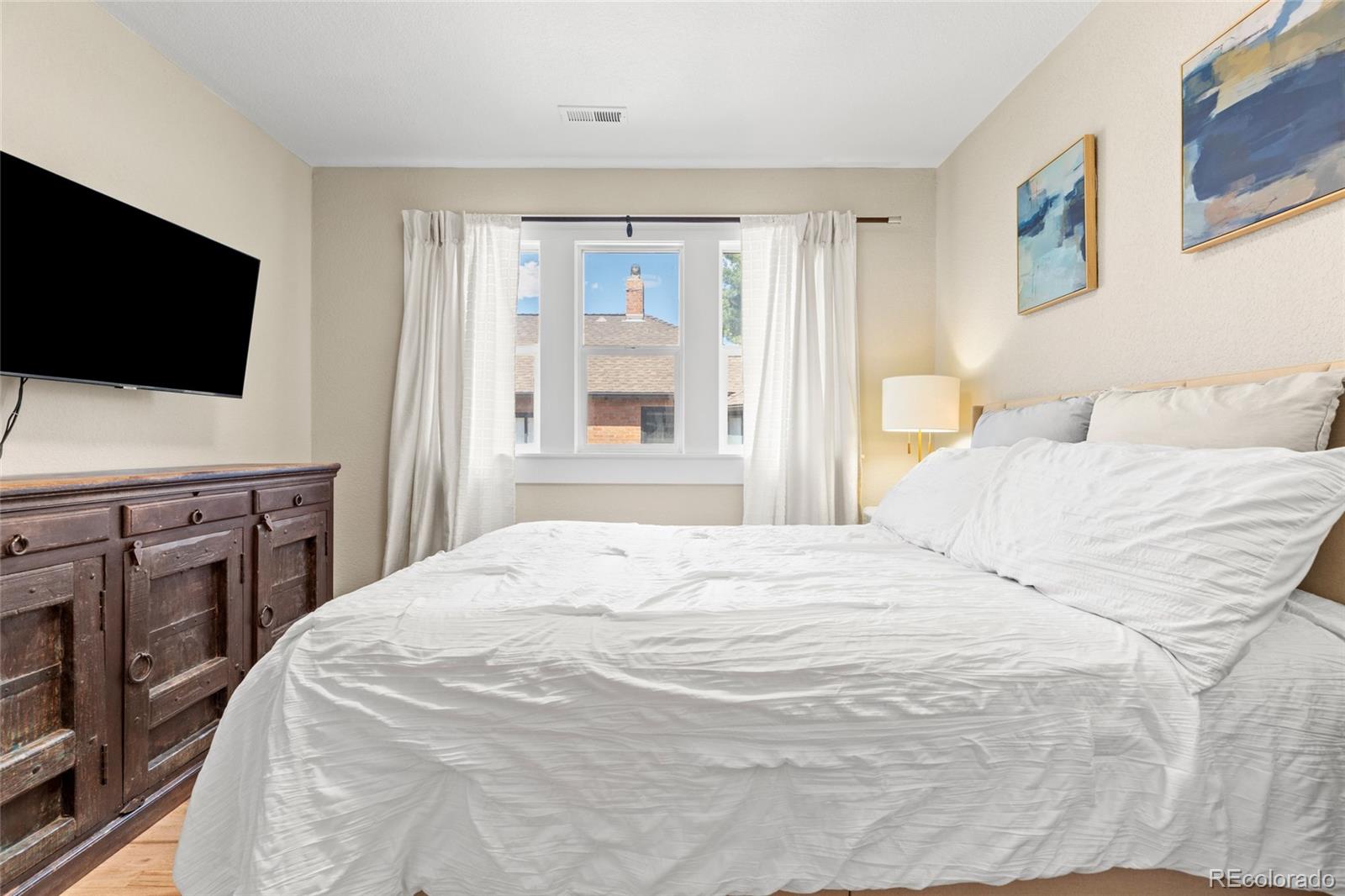 MLS Image #23 for 2900  clermont street,denver, Colorado