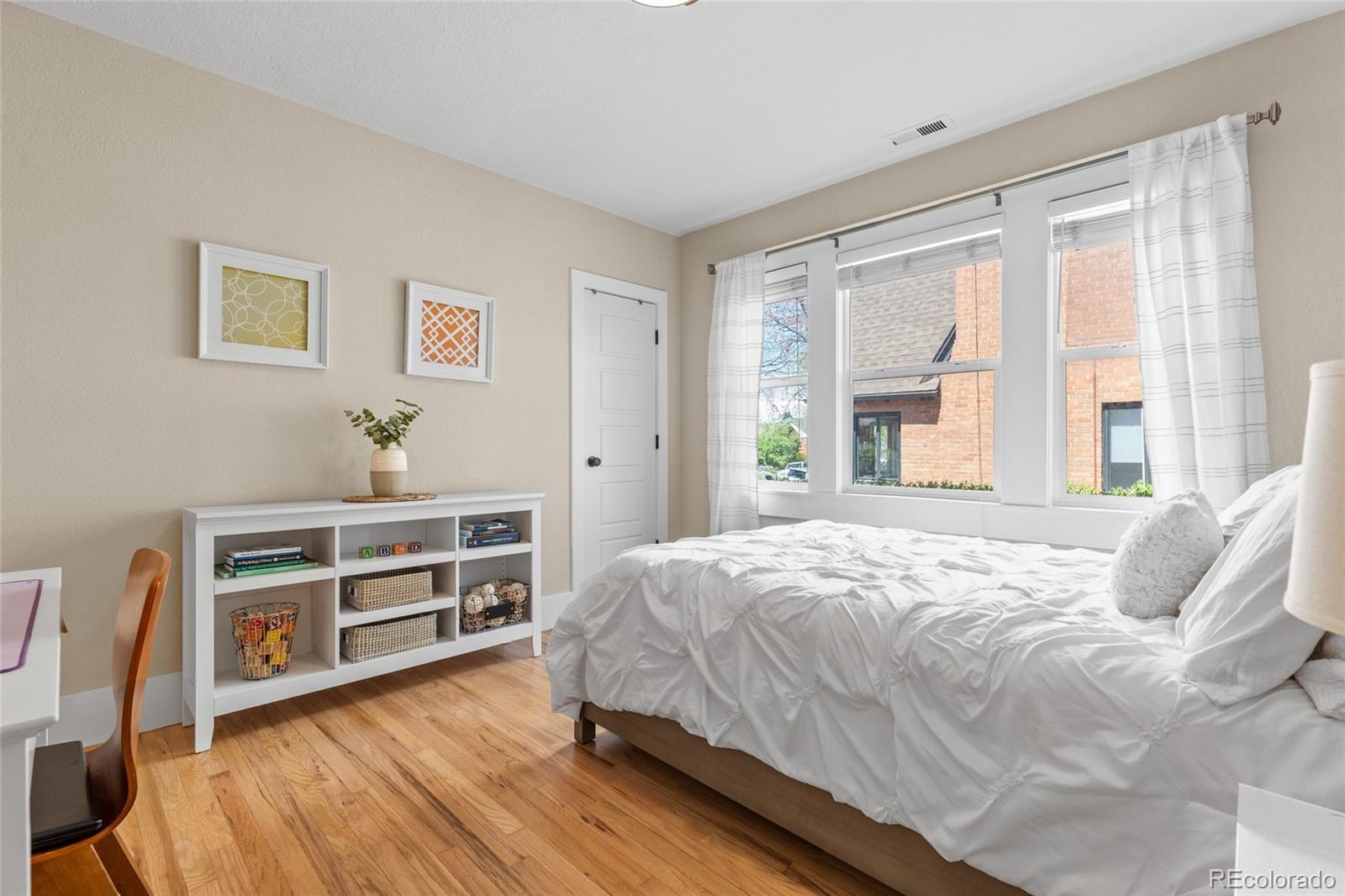 MLS Image #26 for 2900  clermont street,denver, Colorado