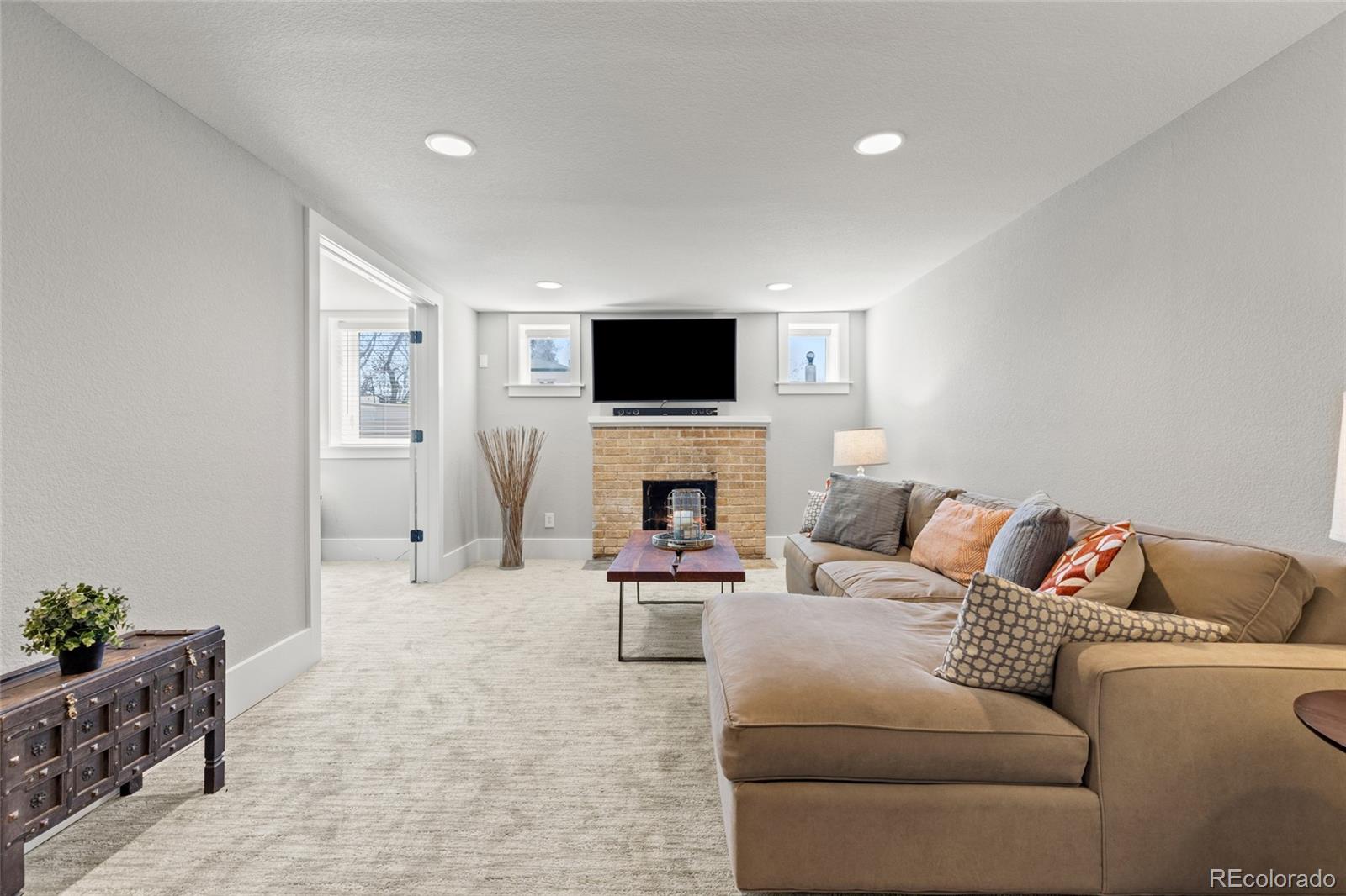 MLS Image #28 for 2900  clermont street,denver, Colorado