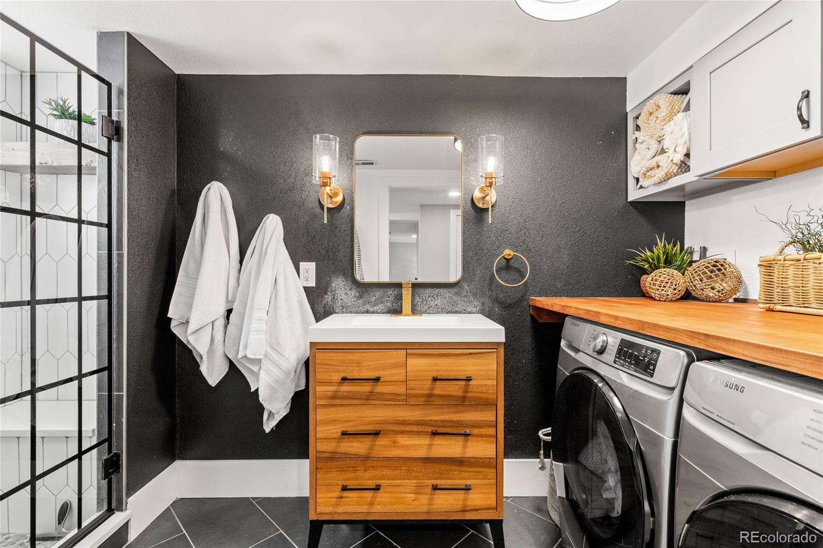 MLS Image #36 for 2900  clermont street,denver, Colorado