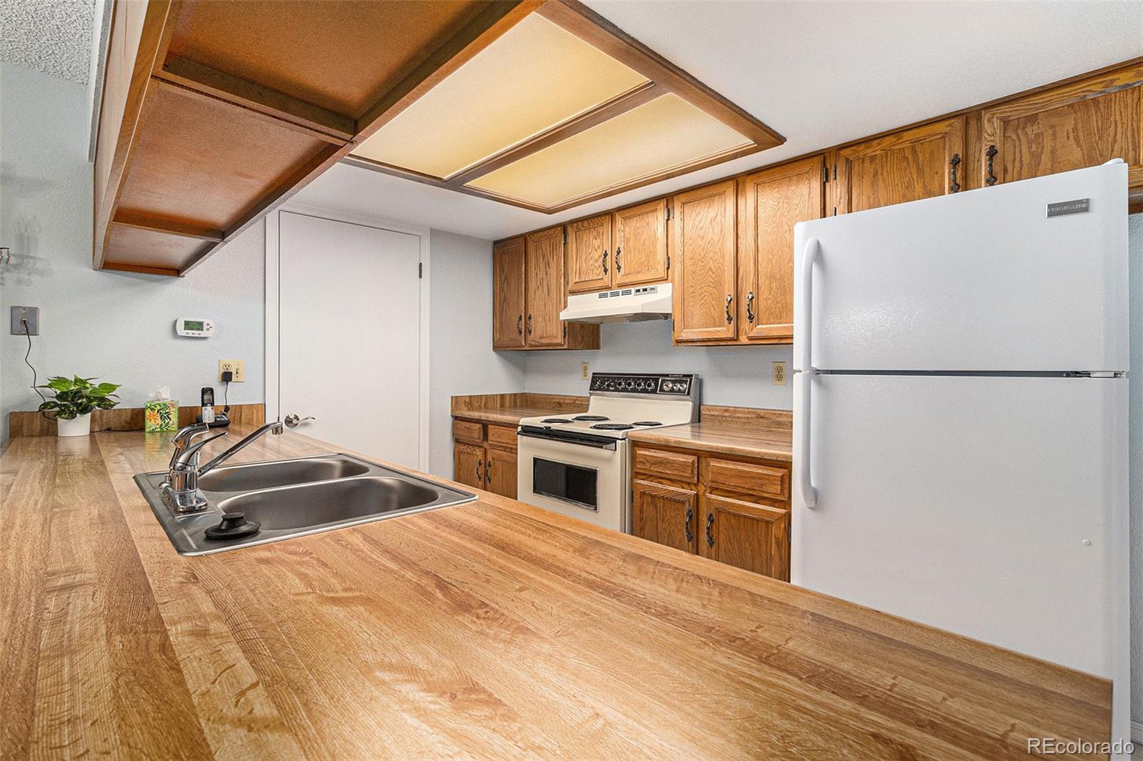 MLS Image #11 for 9406 w 89th circle,broomfield, Colorado
