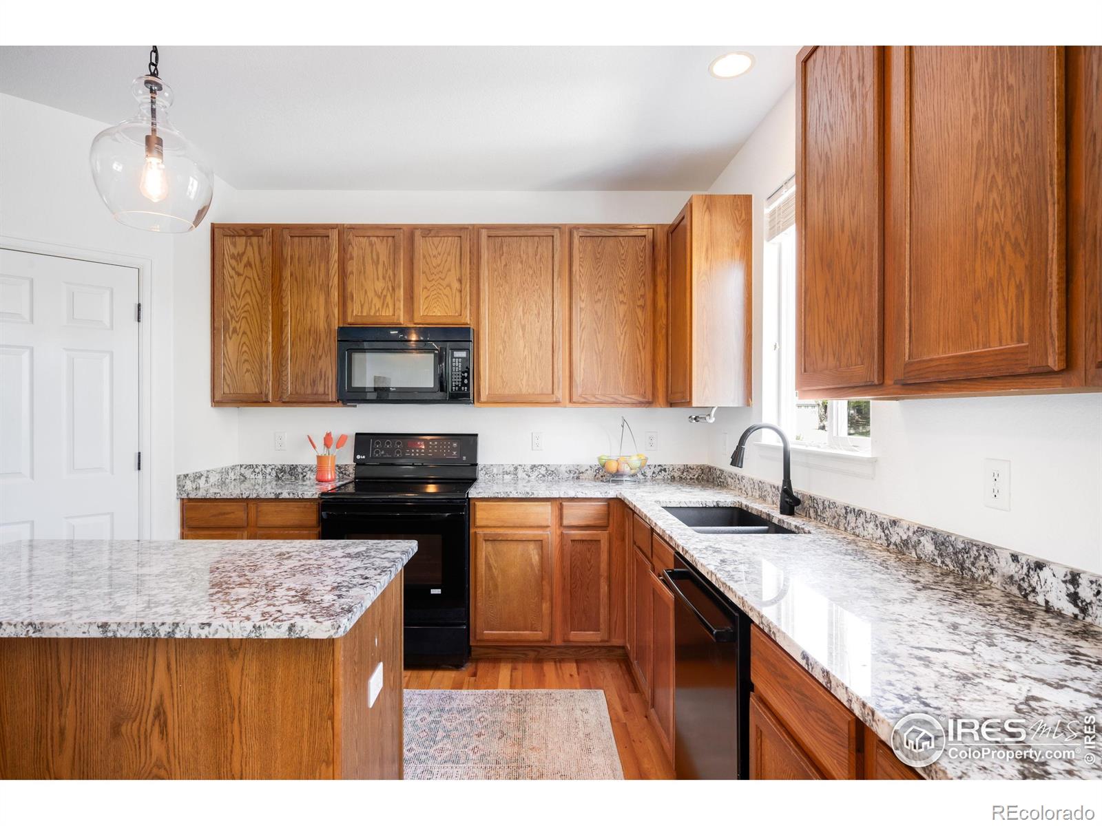 MLS Image #14 for 5861  mt shadows boulevard,firestone, Colorado