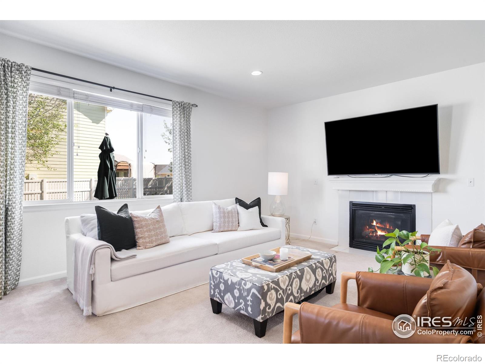 MLS Image #3 for 5861  mt shadows boulevard,firestone, Colorado