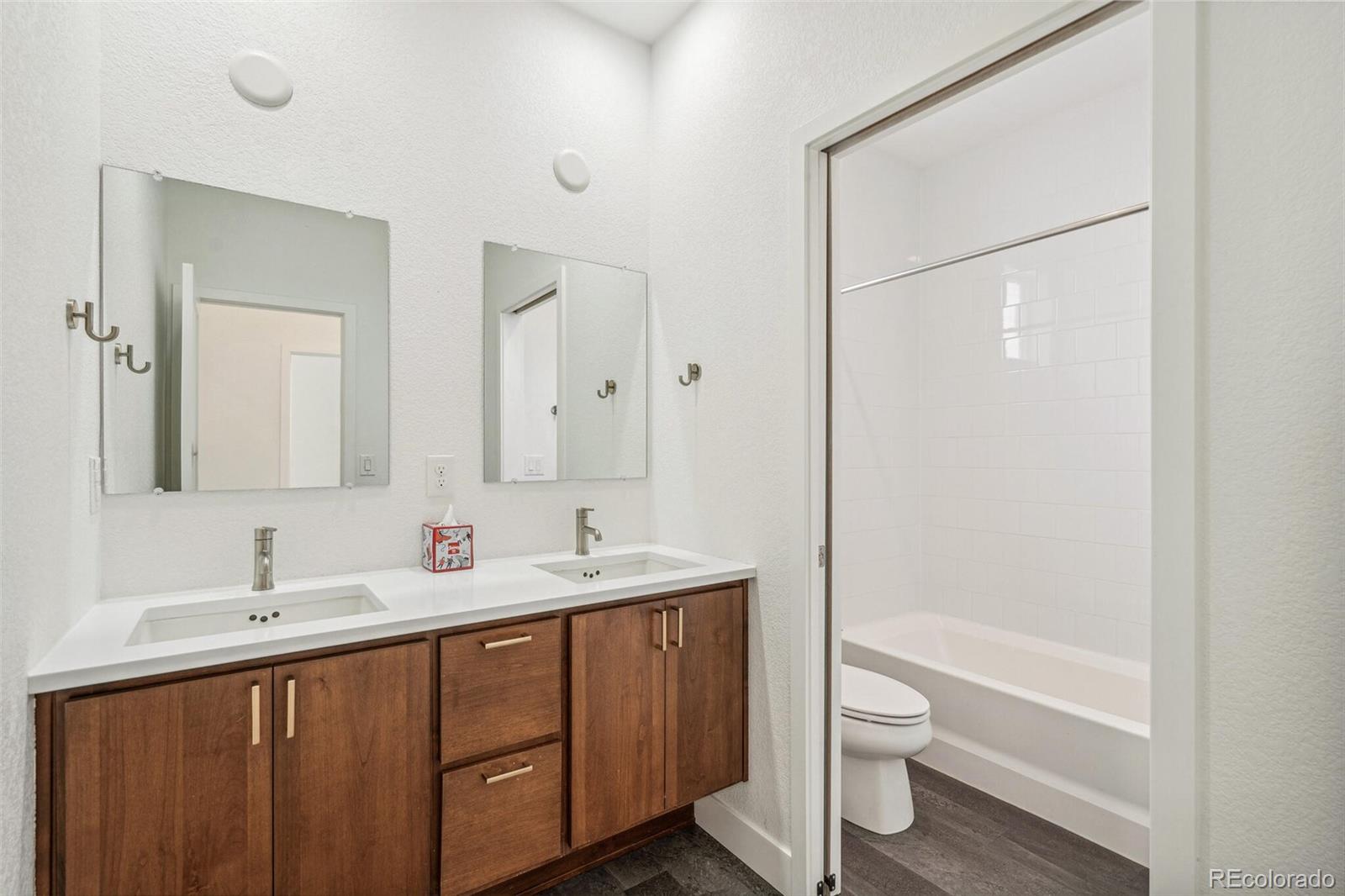 MLS Image #29 for 2339 w 66th avenue,denver, Colorado