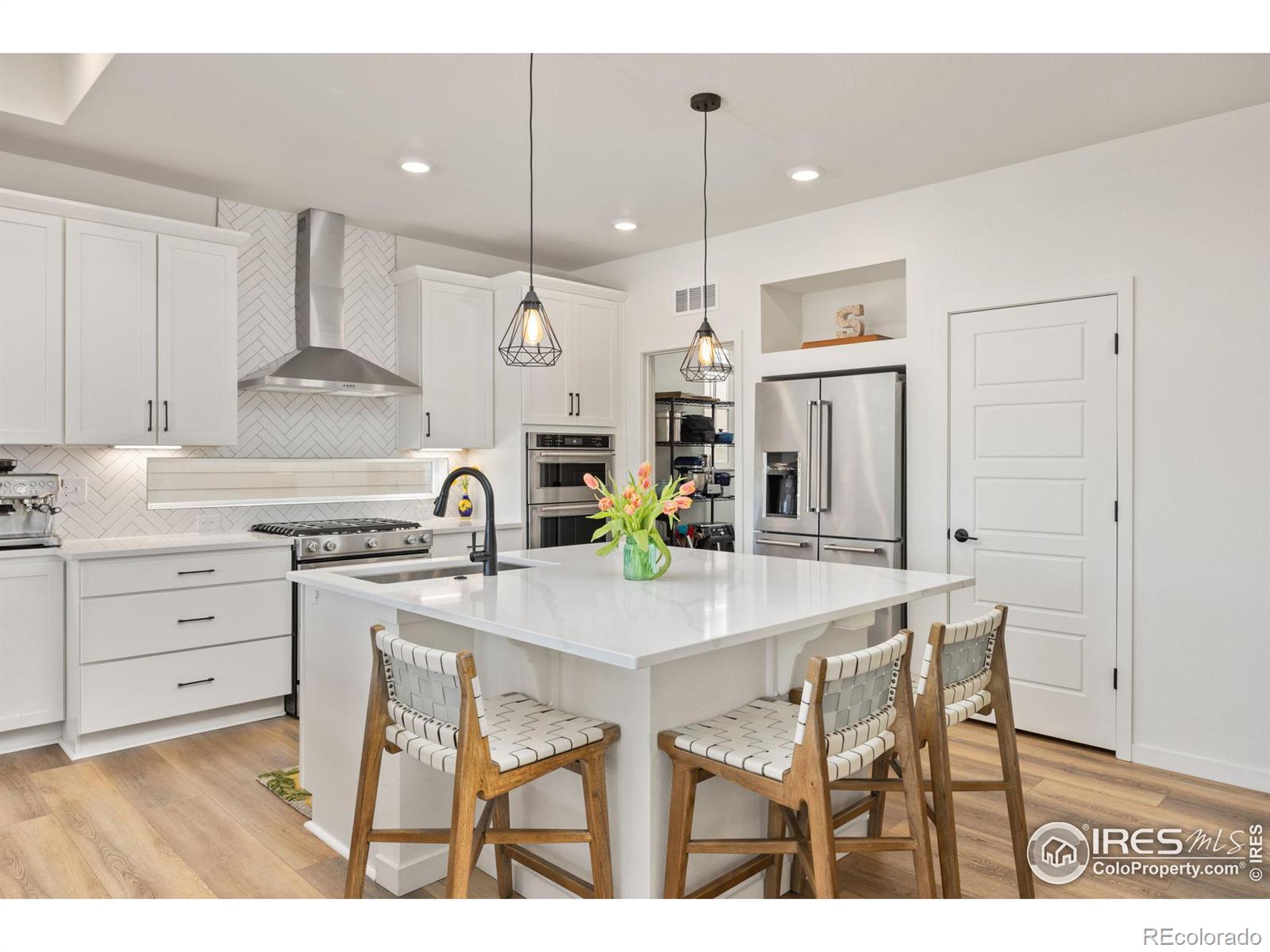 MLS Image #5 for 1059  larkspur drive,erie, Colorado