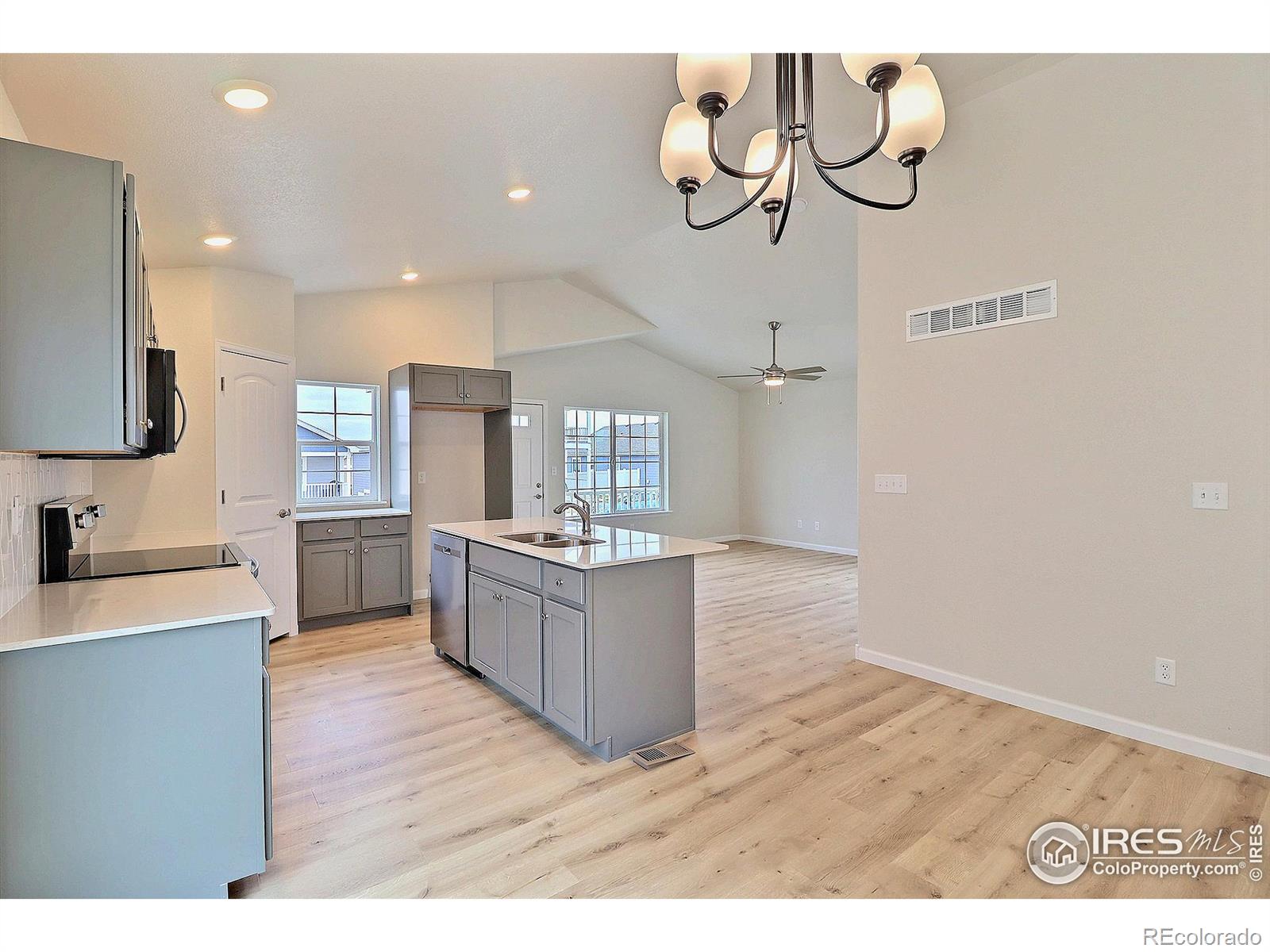 MLS Image #14 for 4223  primrose lane,evans, Colorado