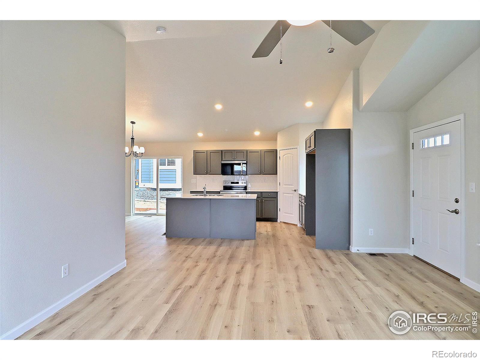 MLS Image #5 for 4223  primrose lane,evans, Colorado