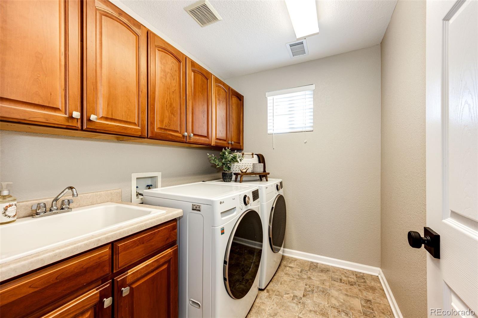 MLS Image #22 for 4968  montvale drive,highlands ranch, Colorado