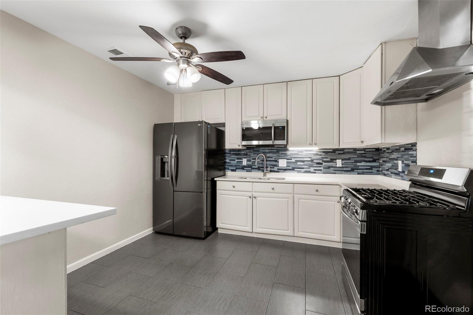 MLS Image #11 for 724  ursula street,aurora, Colorado