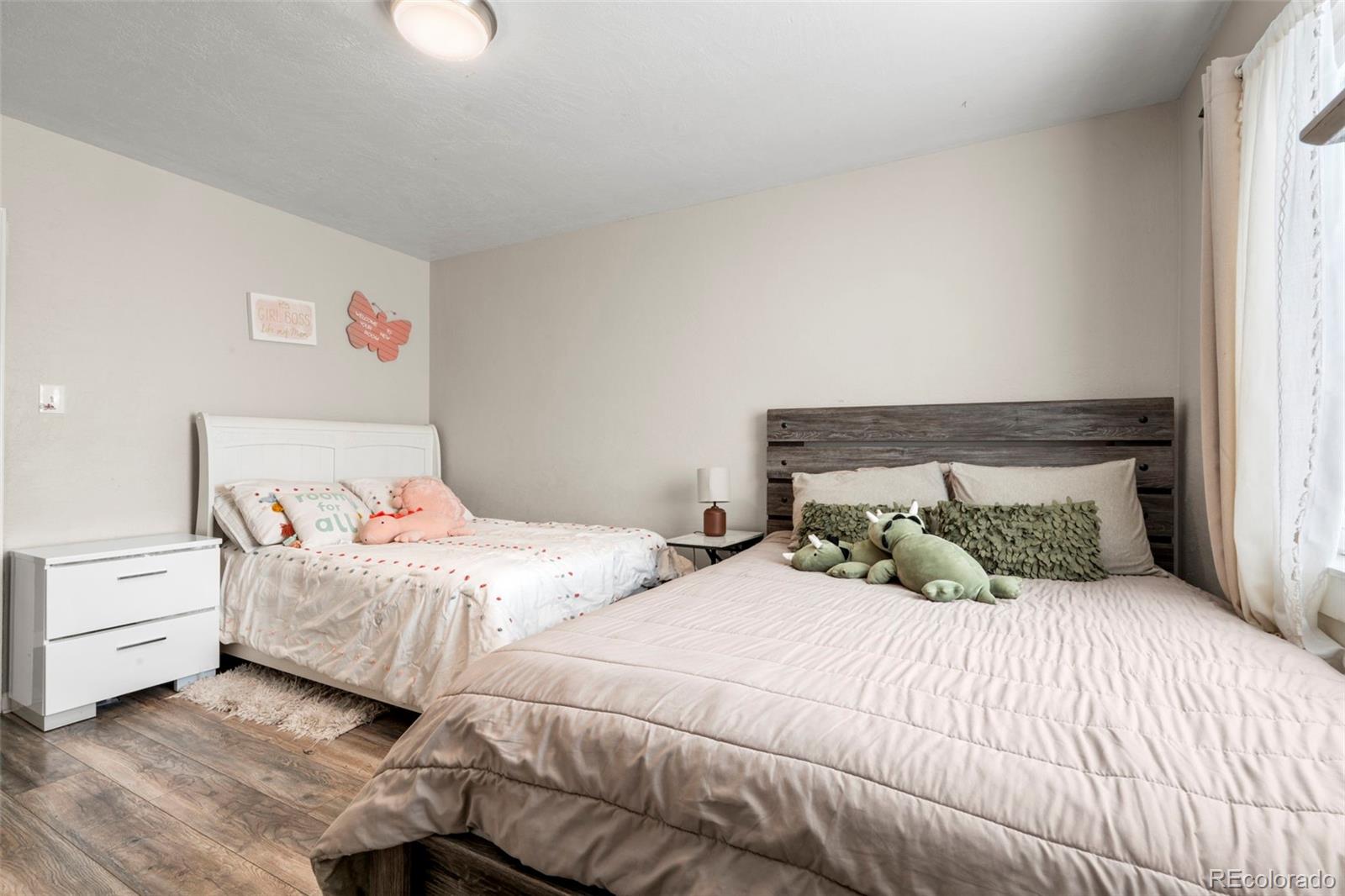 MLS Image #16 for 724  ursula street,aurora, Colorado