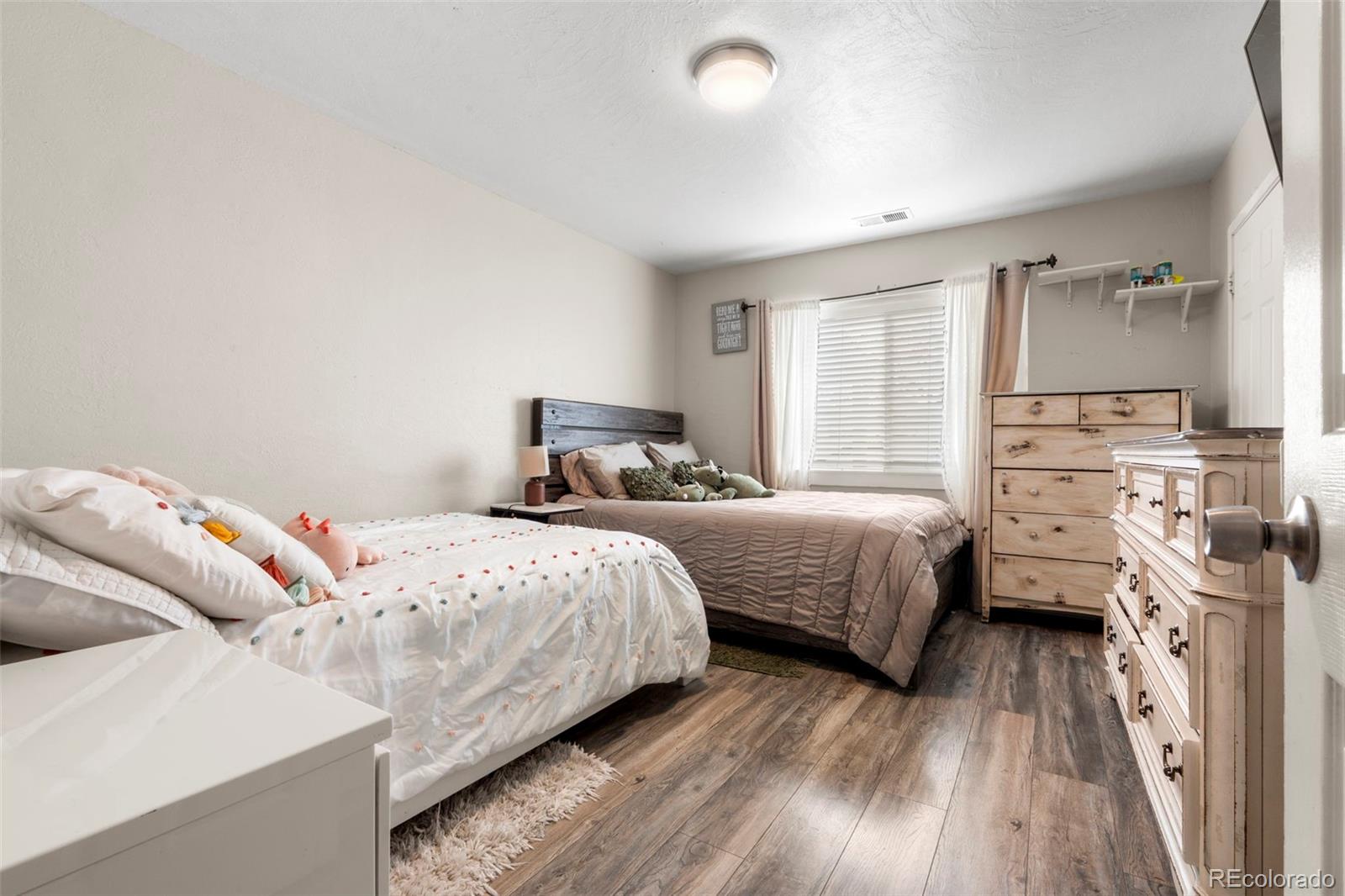 MLS Image #17 for 724  ursula street,aurora, Colorado