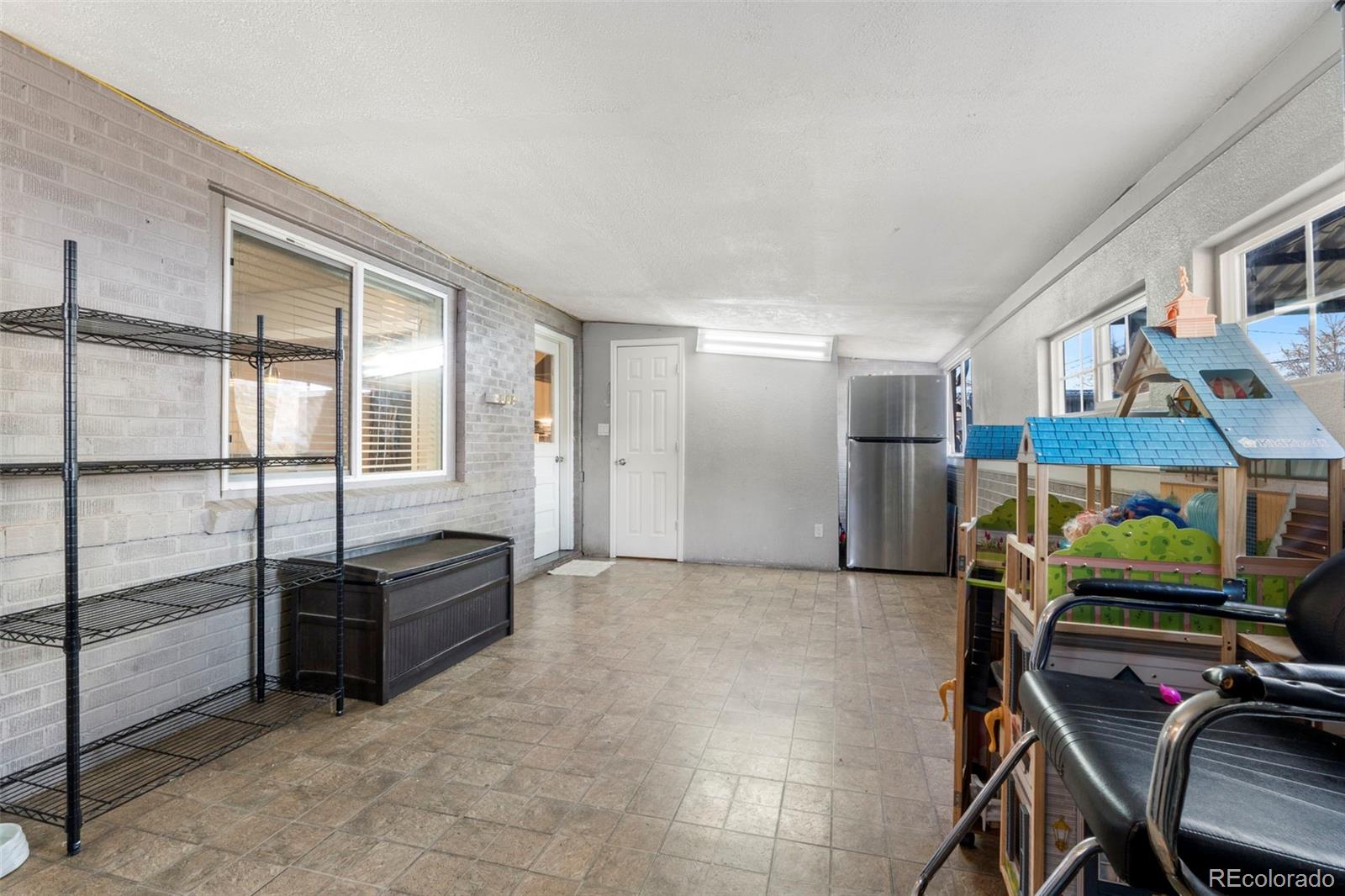 MLS Image #20 for 724  ursula street,aurora, Colorado