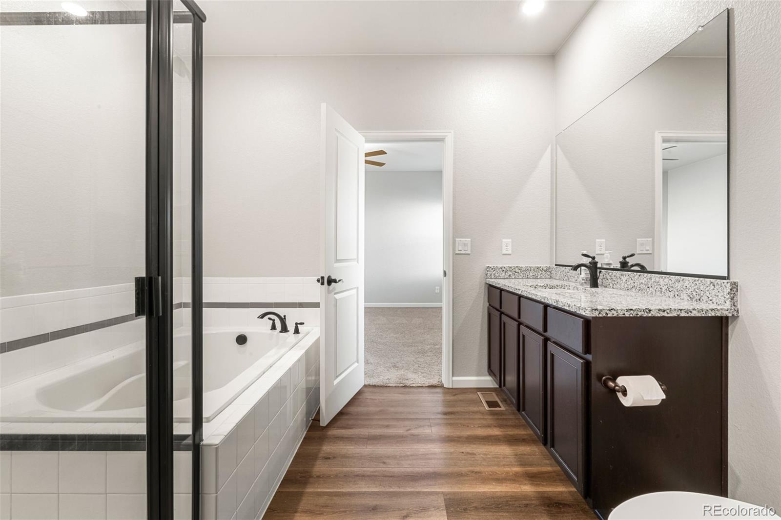 MLS Image #15 for 8836  waco court,commerce city, Colorado