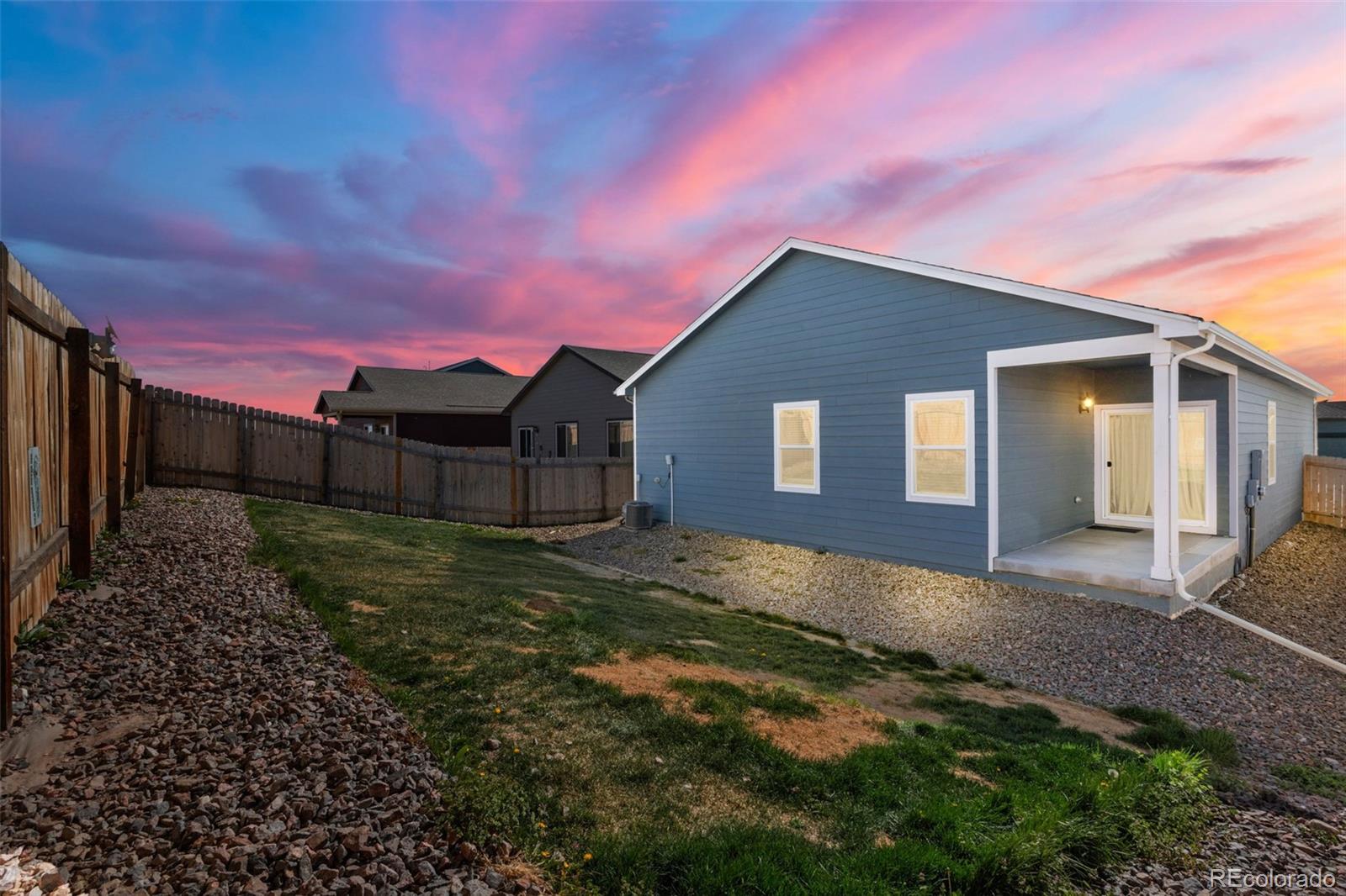 MLS Image #23 for 8836  waco court,commerce city, Colorado