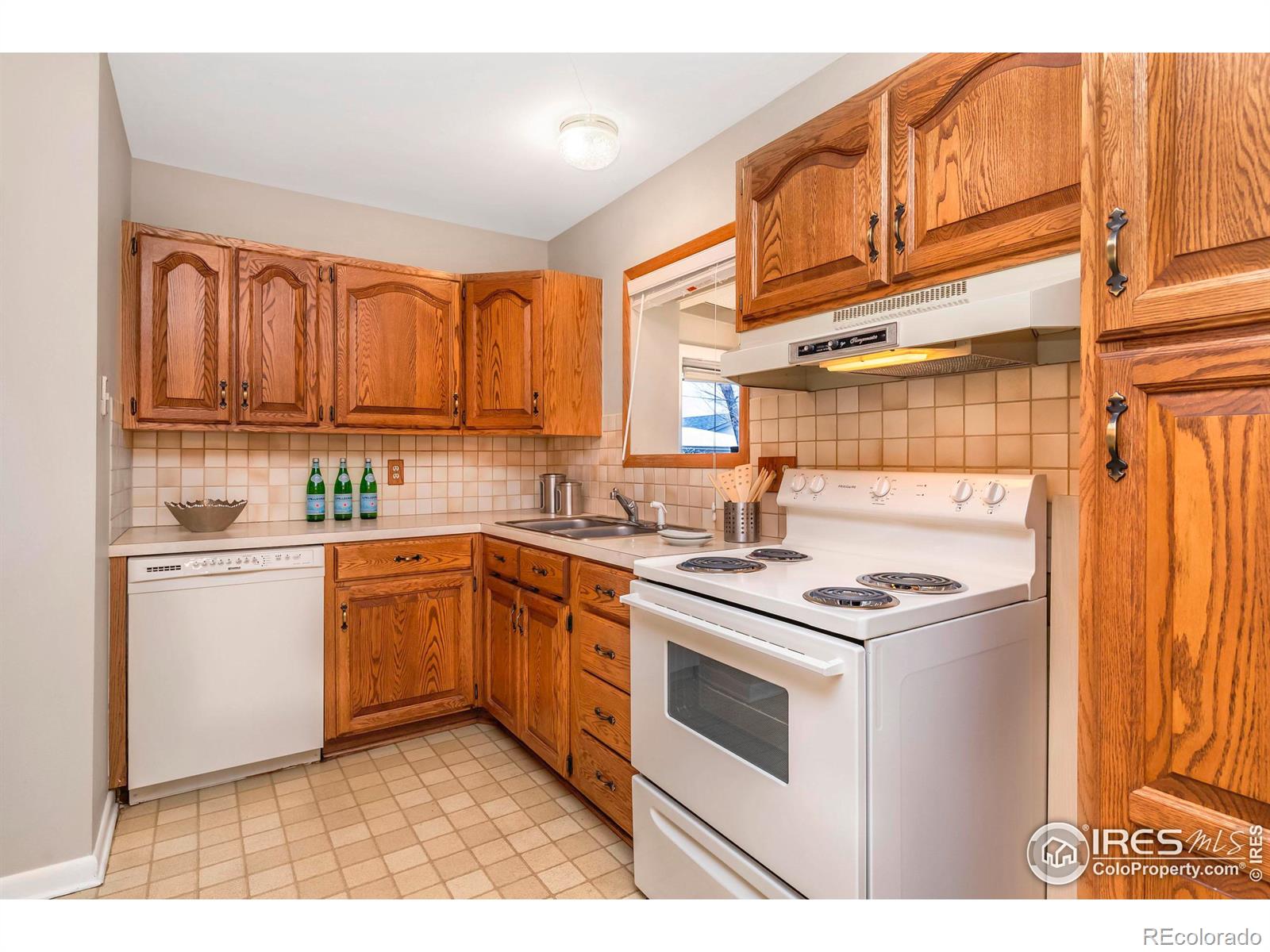 MLS Image #7 for 4560  hanover avenue,boulder, Colorado