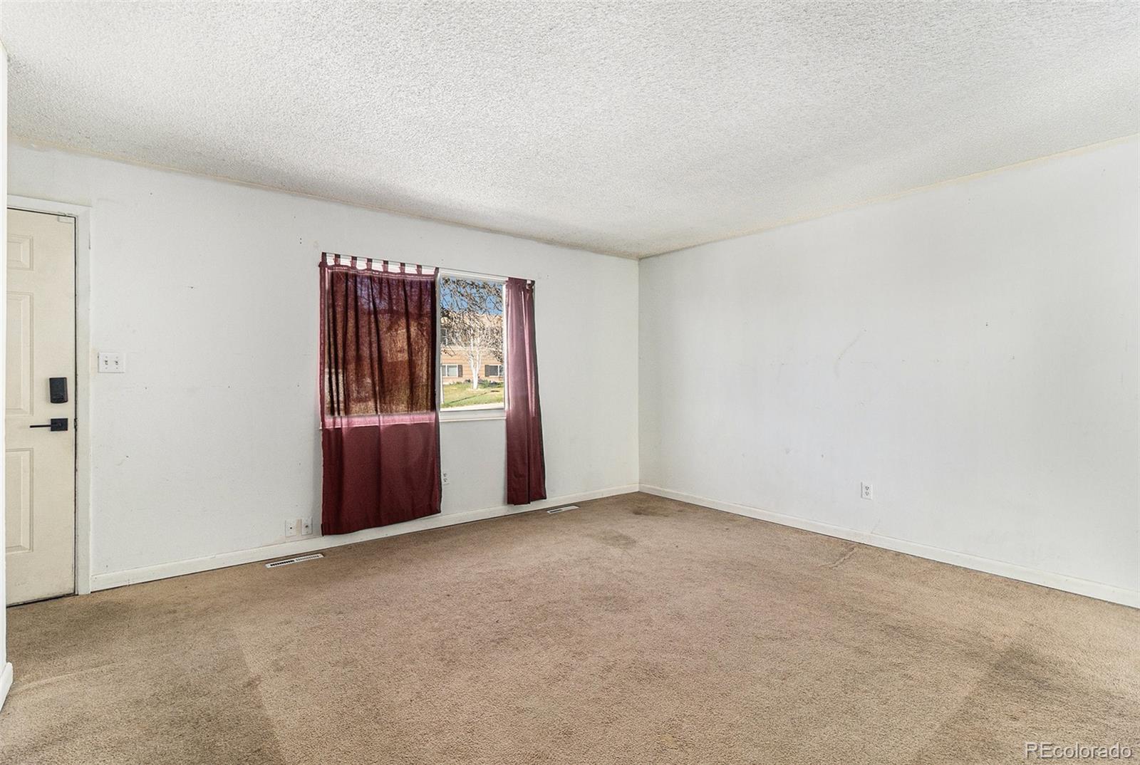 MLS Image #12 for 1760 e 83rd place,denver, Colorado