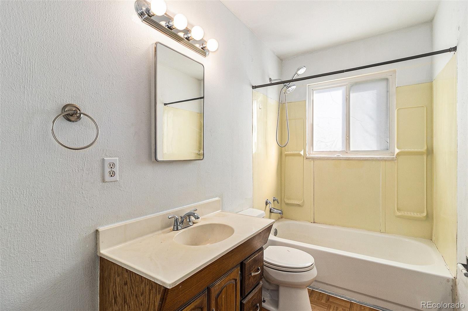 MLS Image #19 for 1760 e 83rd place,denver, Colorado