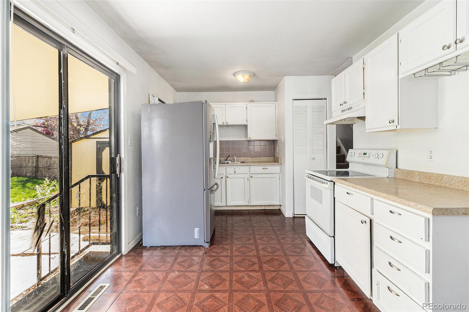 MLS Image #5 for 1760 e 83rd place,denver, Colorado