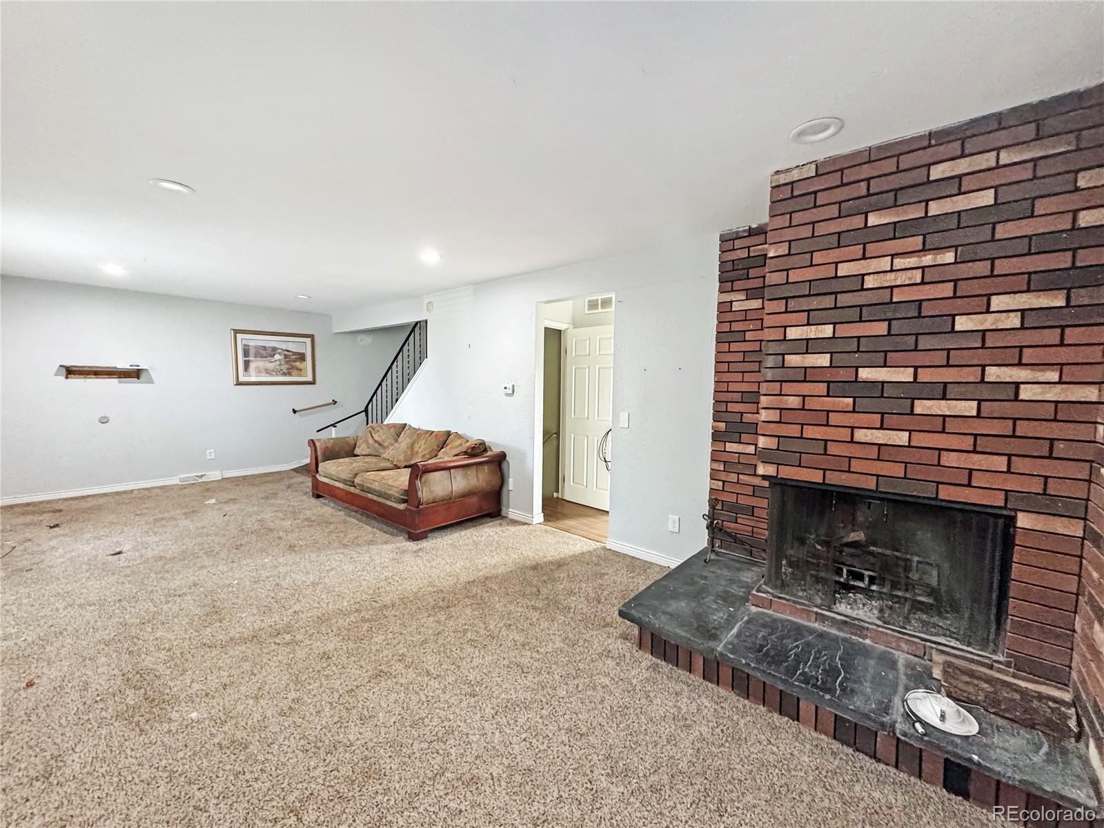 MLS Image #2 for 4777 s olathe street,aurora, Colorado