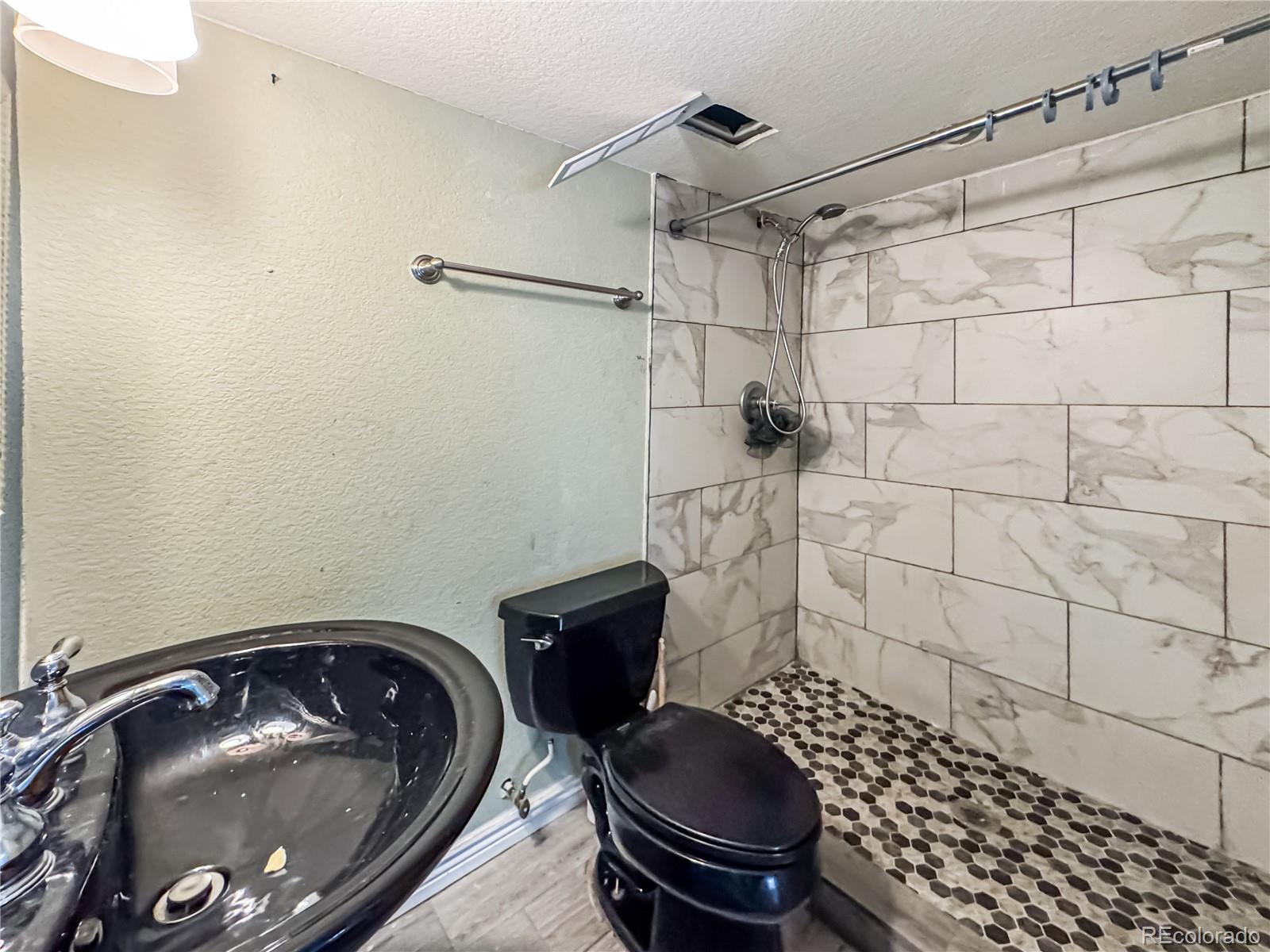MLS Image #22 for 4777 s olathe street,aurora, Colorado