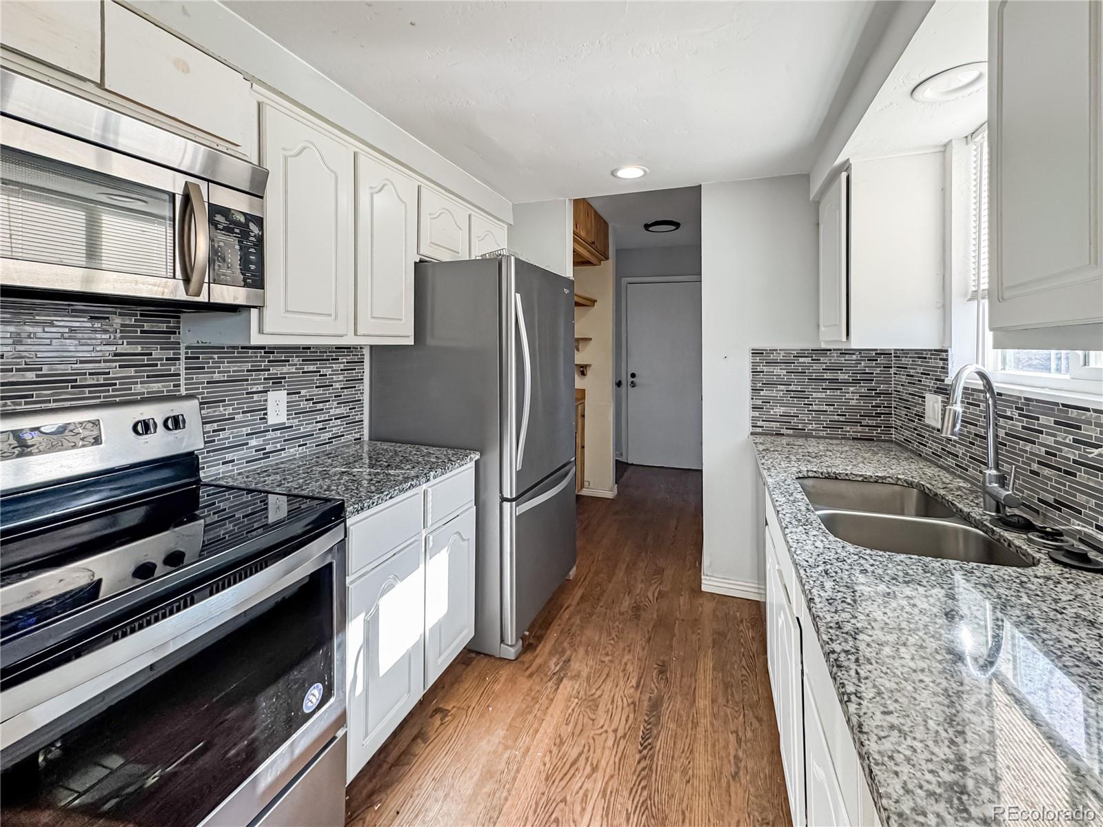 MLS Image #5 for 4777 s olathe street,aurora, Colorado